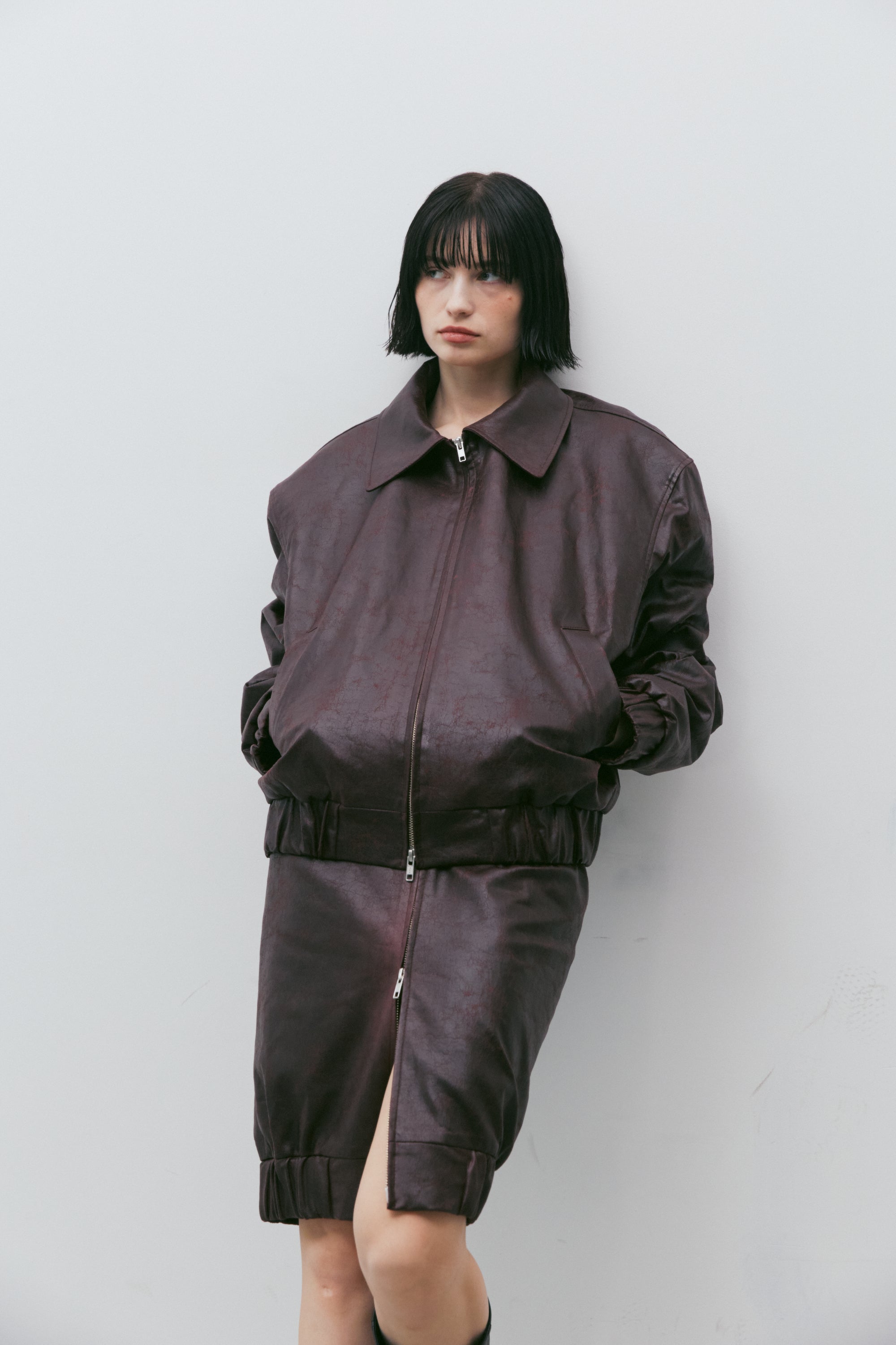 BURGUNDY COLLAR DETAIL SKIRT_Bourgogne