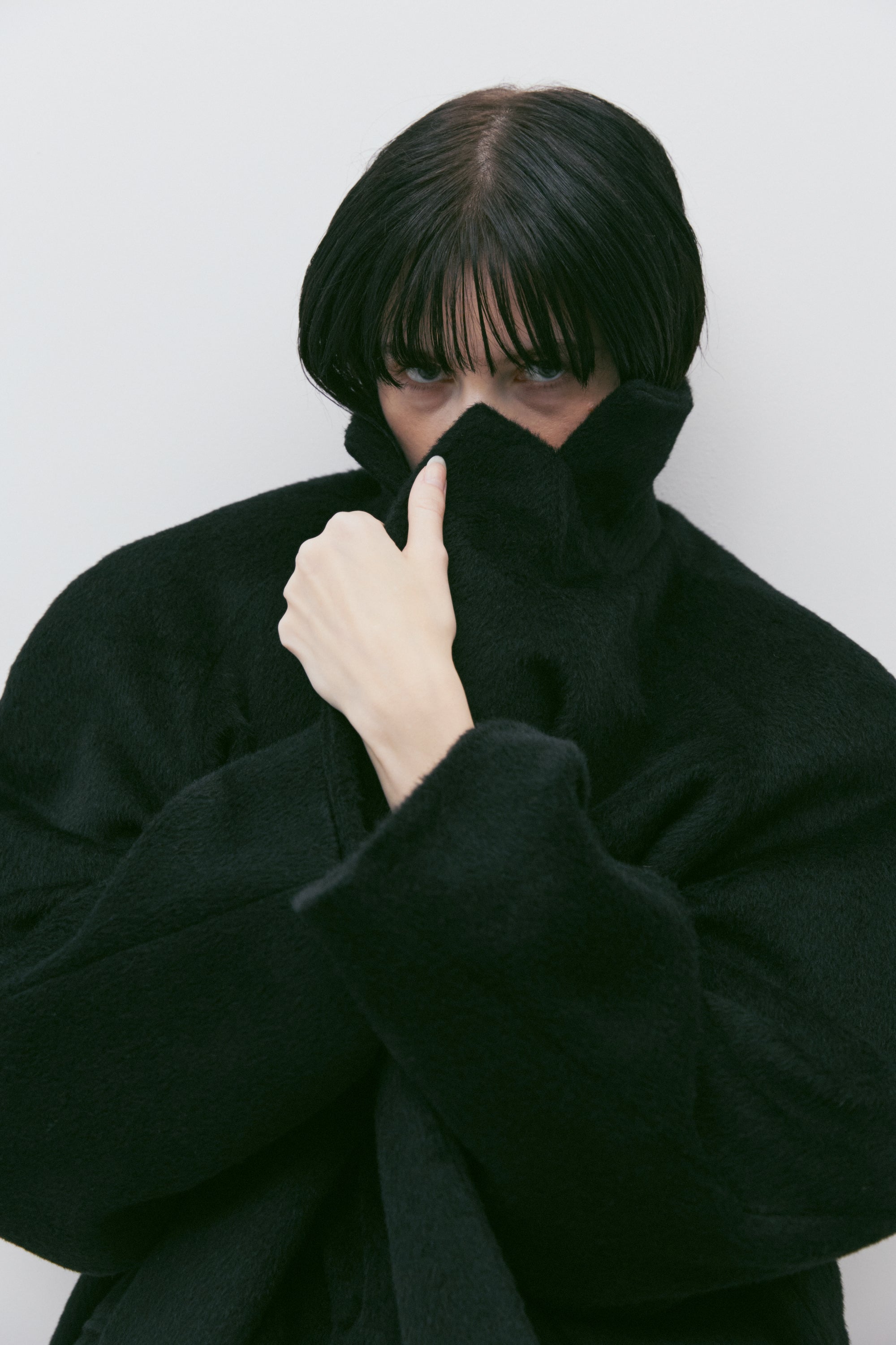 MANTEAU EN ALPAGA MÉLANGÉ_NOIR