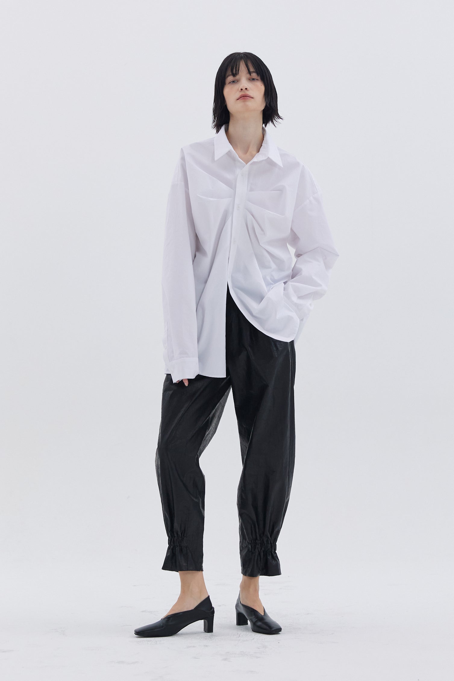 CRACK LEATHER TROUSERS_BLACK