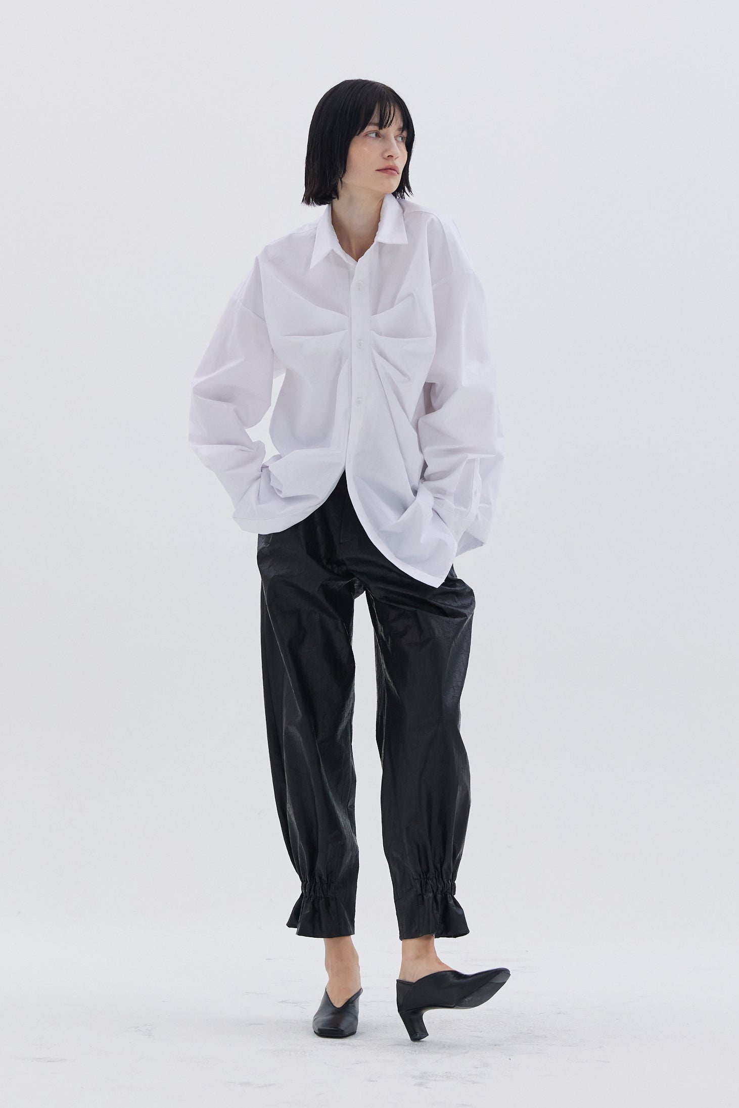 CRACK LEATHER TROUSERS_BLACK