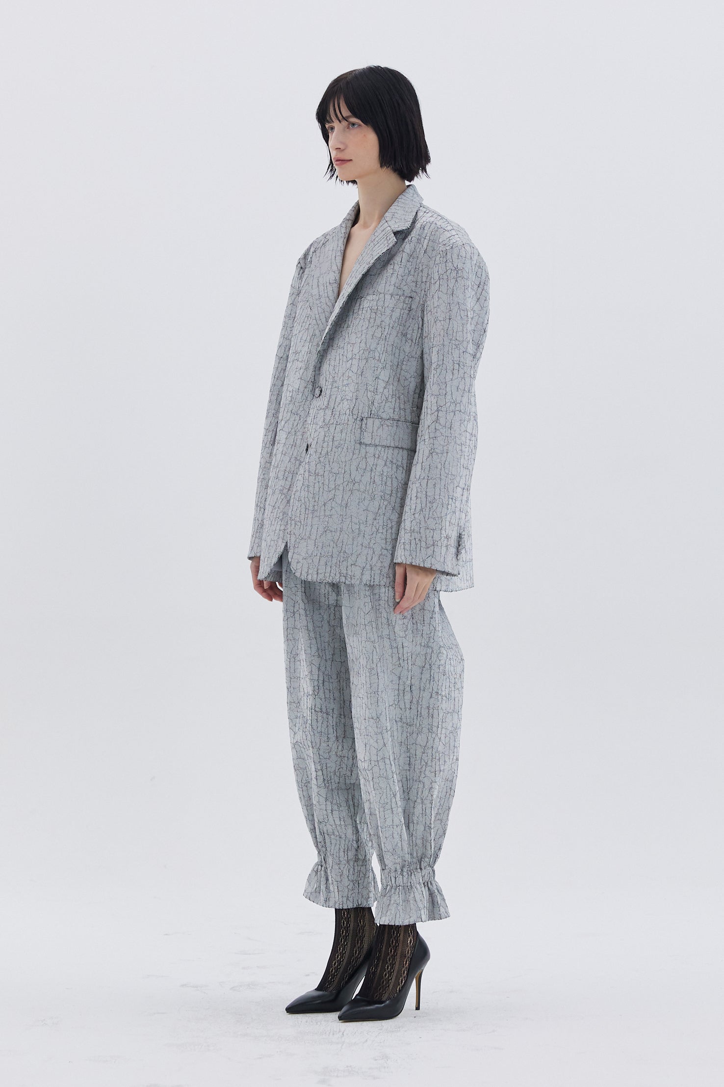BLAZER EN CUIR CRAQUELÉ_ARGENT