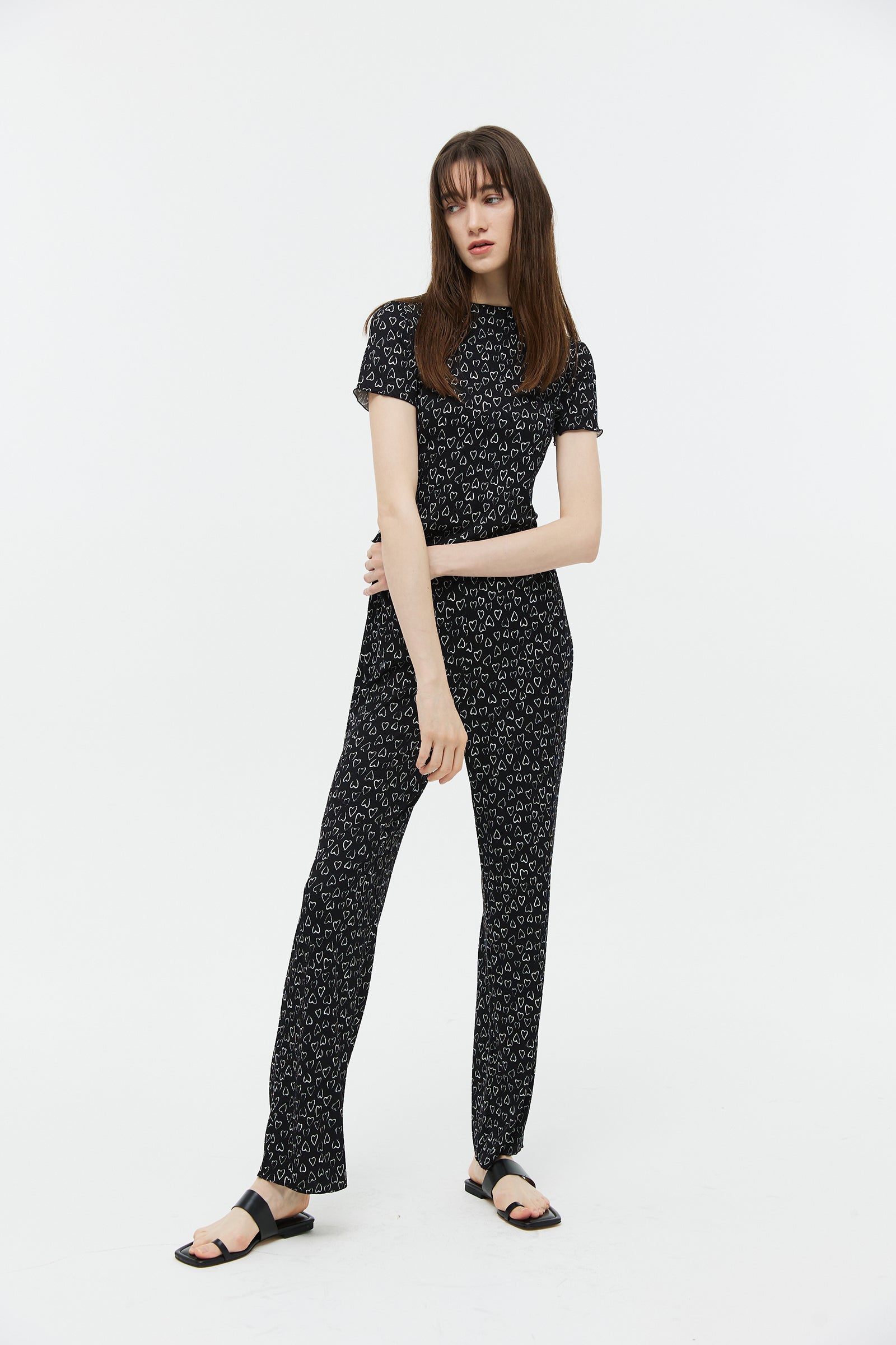 PANTALON EN MAILLE À MOTIFS CŒUR_NOIR
