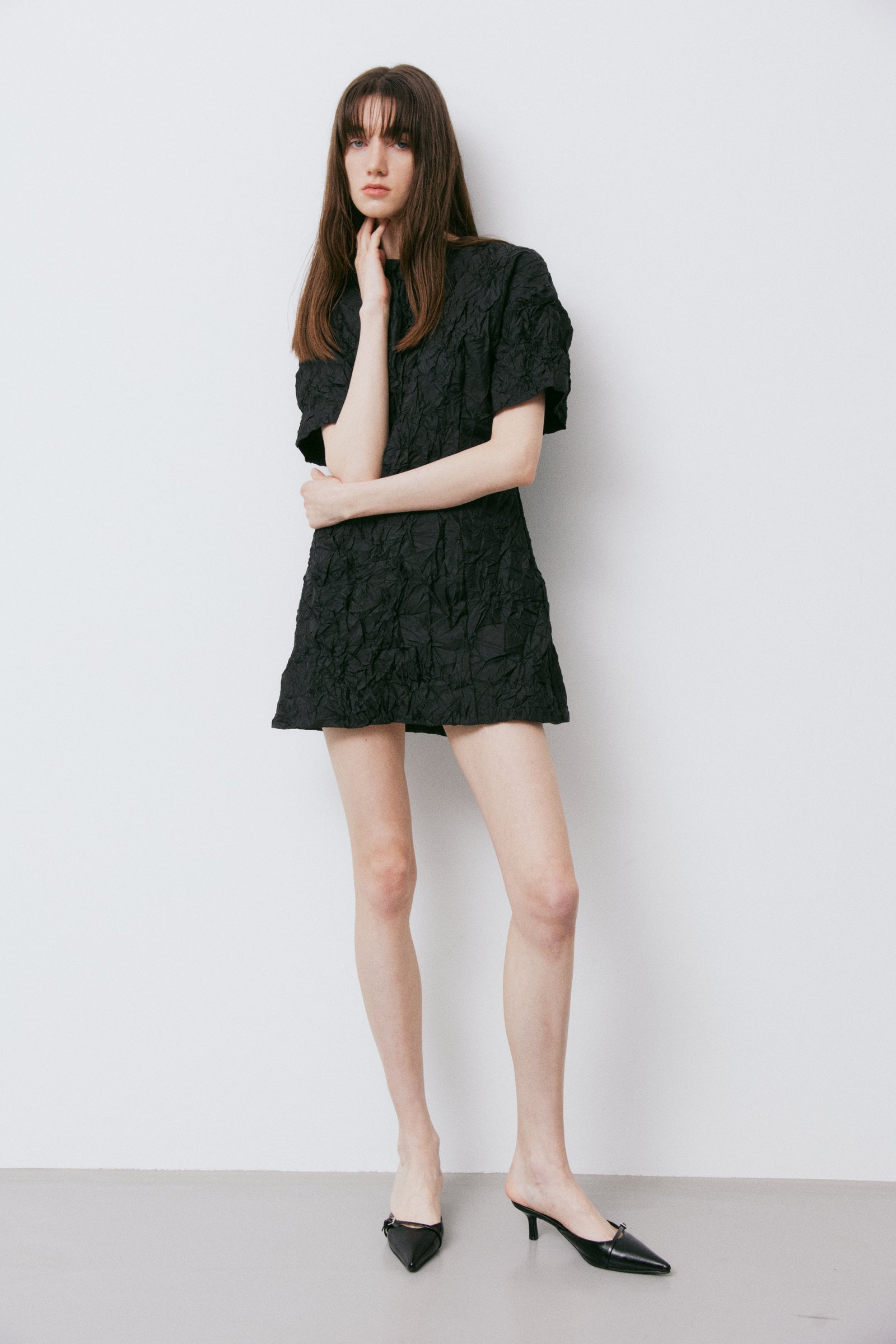 CREASE MINI DRESS_BLACK