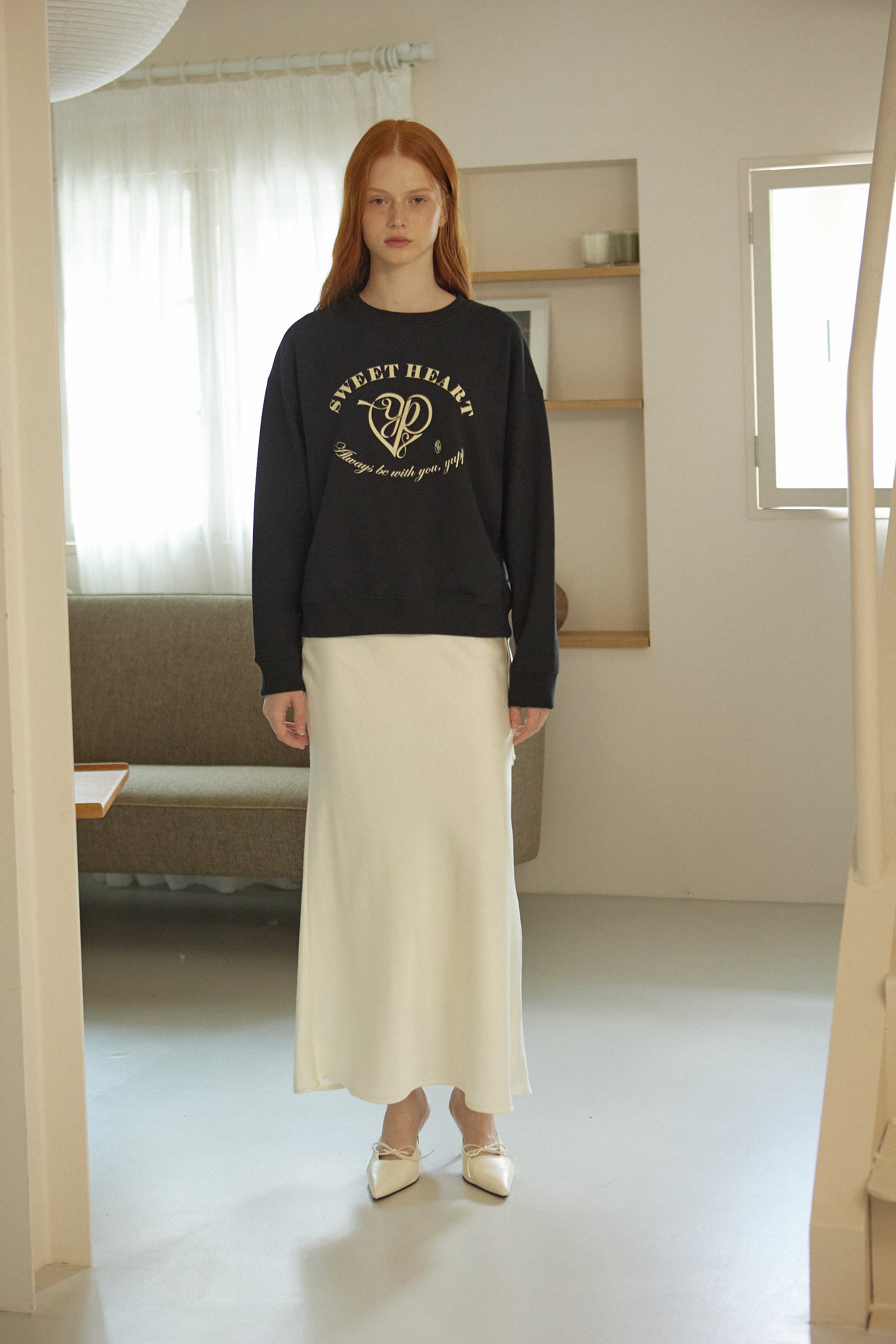 HEART SWEATSHIRT_BLACK