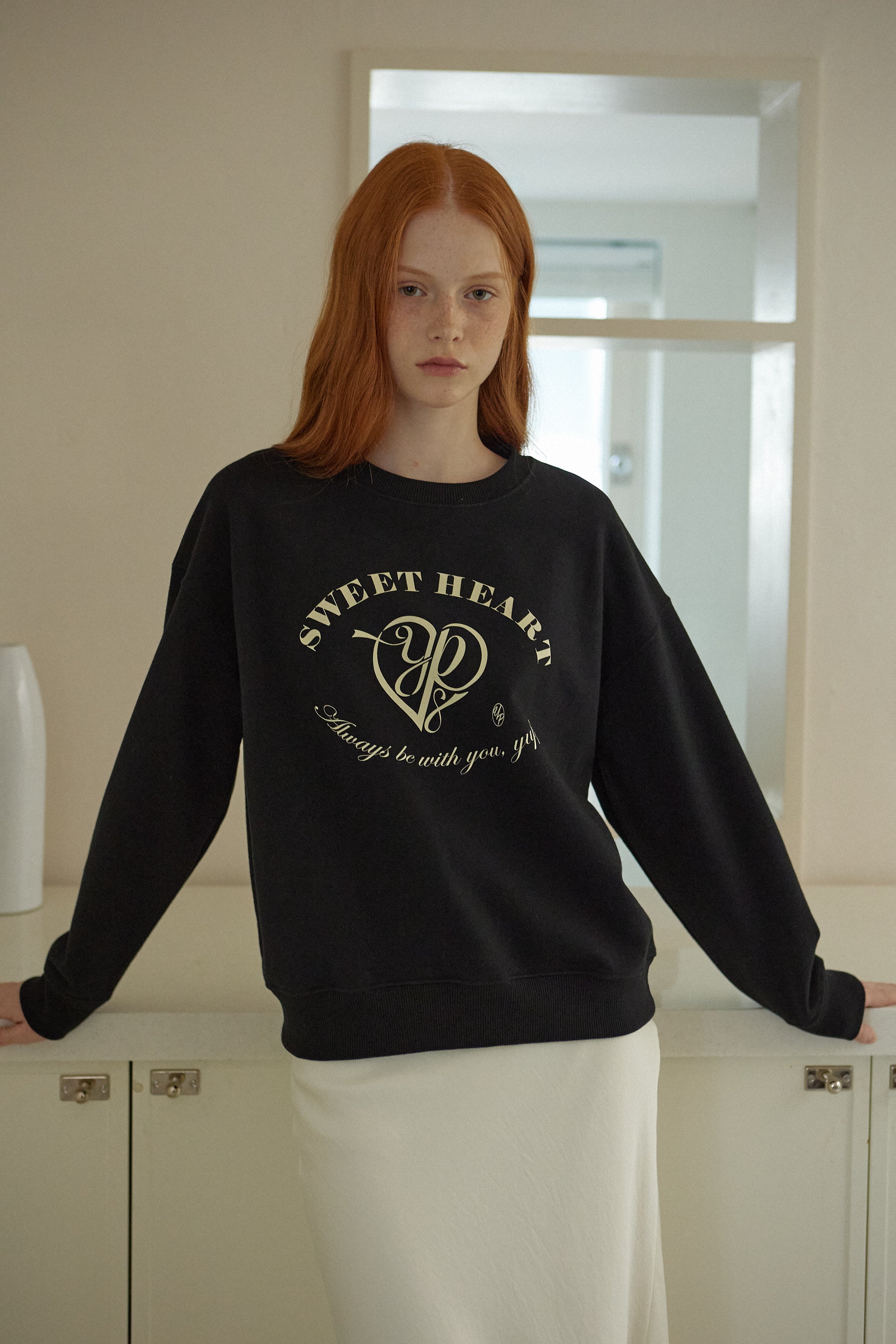 HEART SWEATSHIRT_BLACK