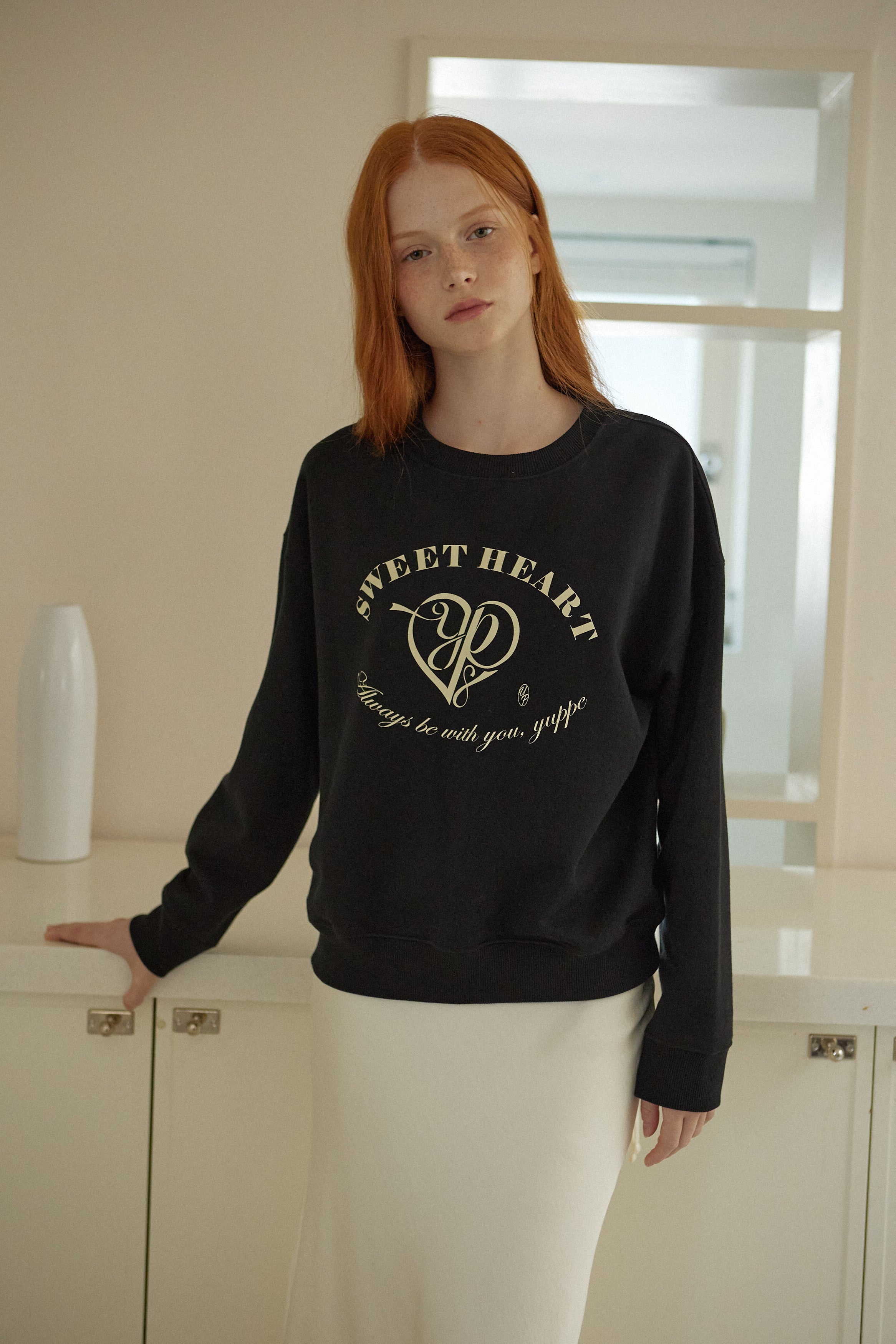HEART SWEATSHIRT_BLACK