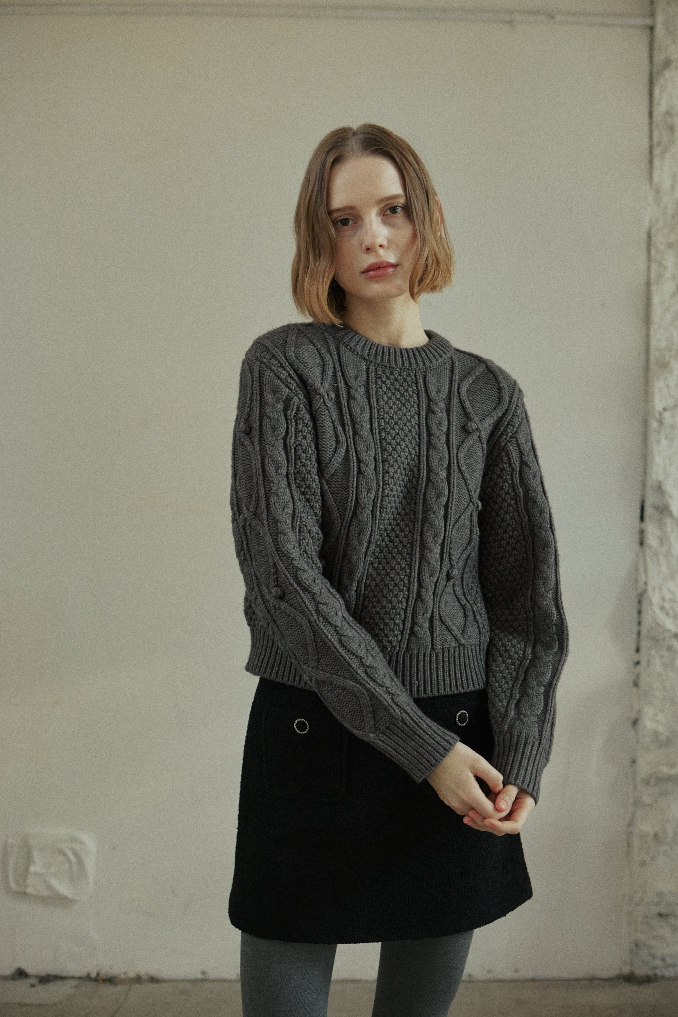 BELL CABLE KNIT_CHARCOAL