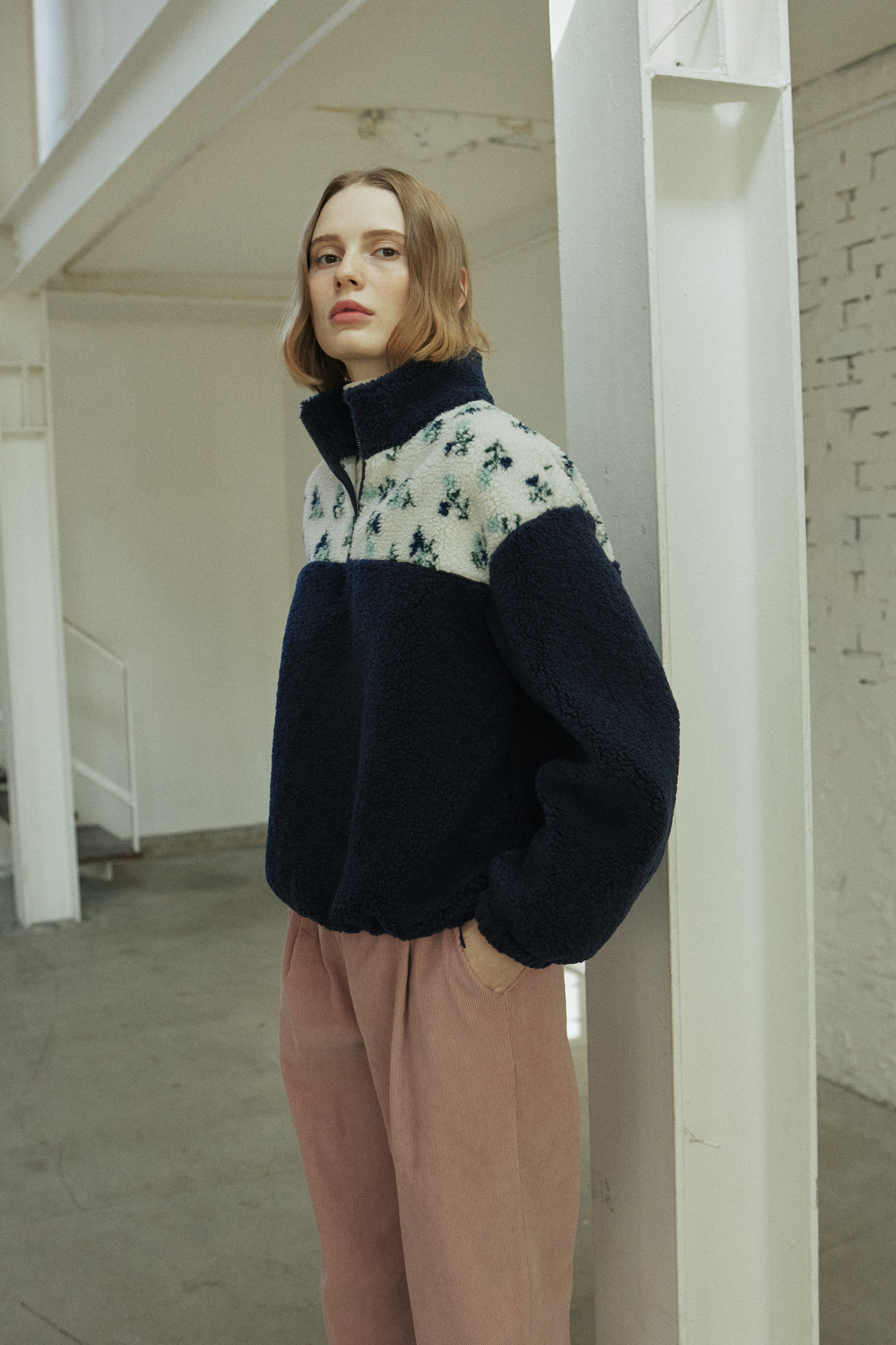 FLOWER FLEECE ZIP UP_NAVY