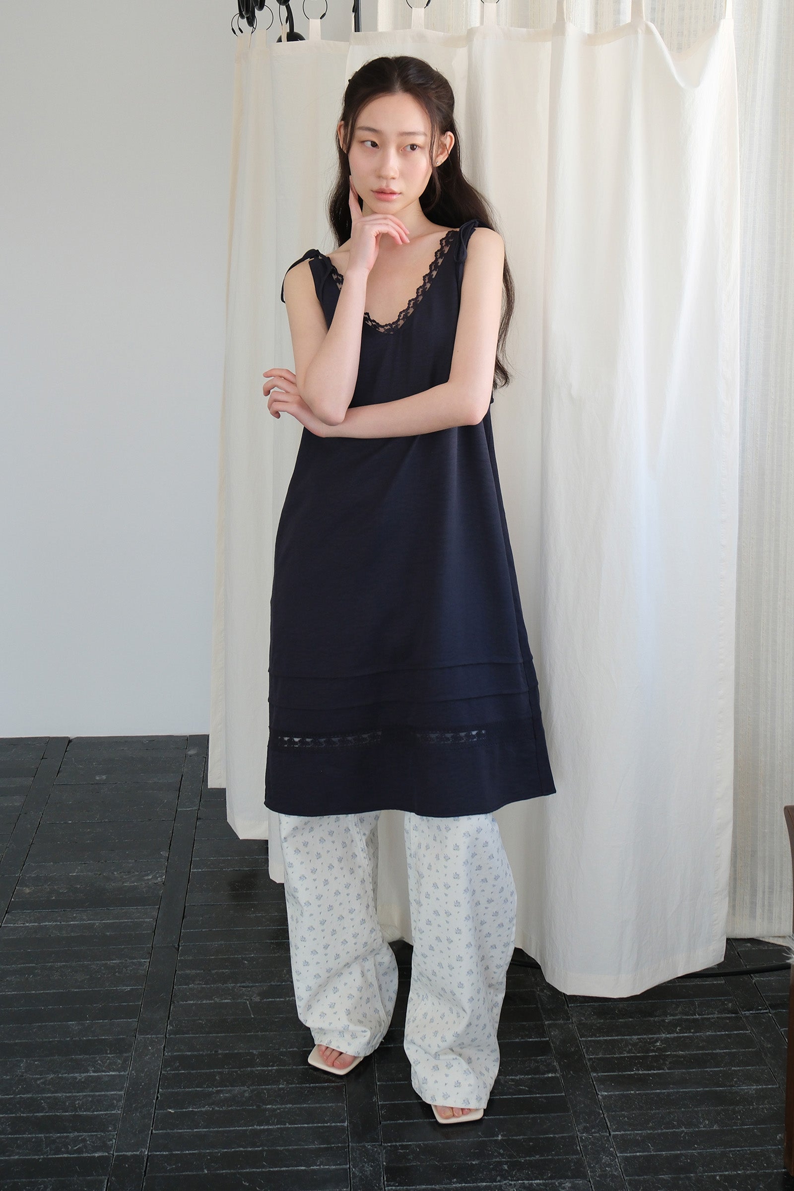 MOUI JAZZ SLEEVELESS DRESS_NAVY