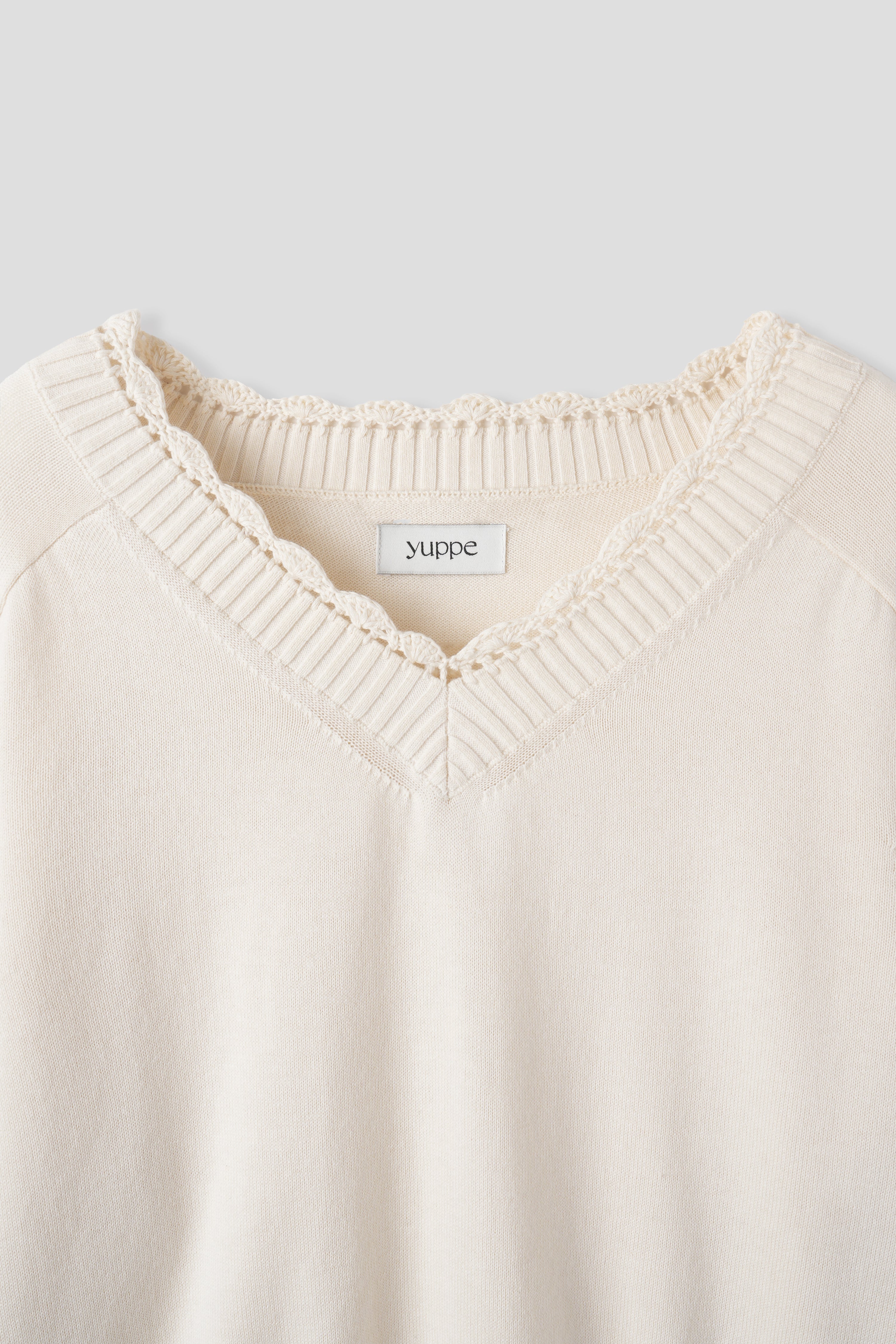 LACE V NECK KNIT_CREAM