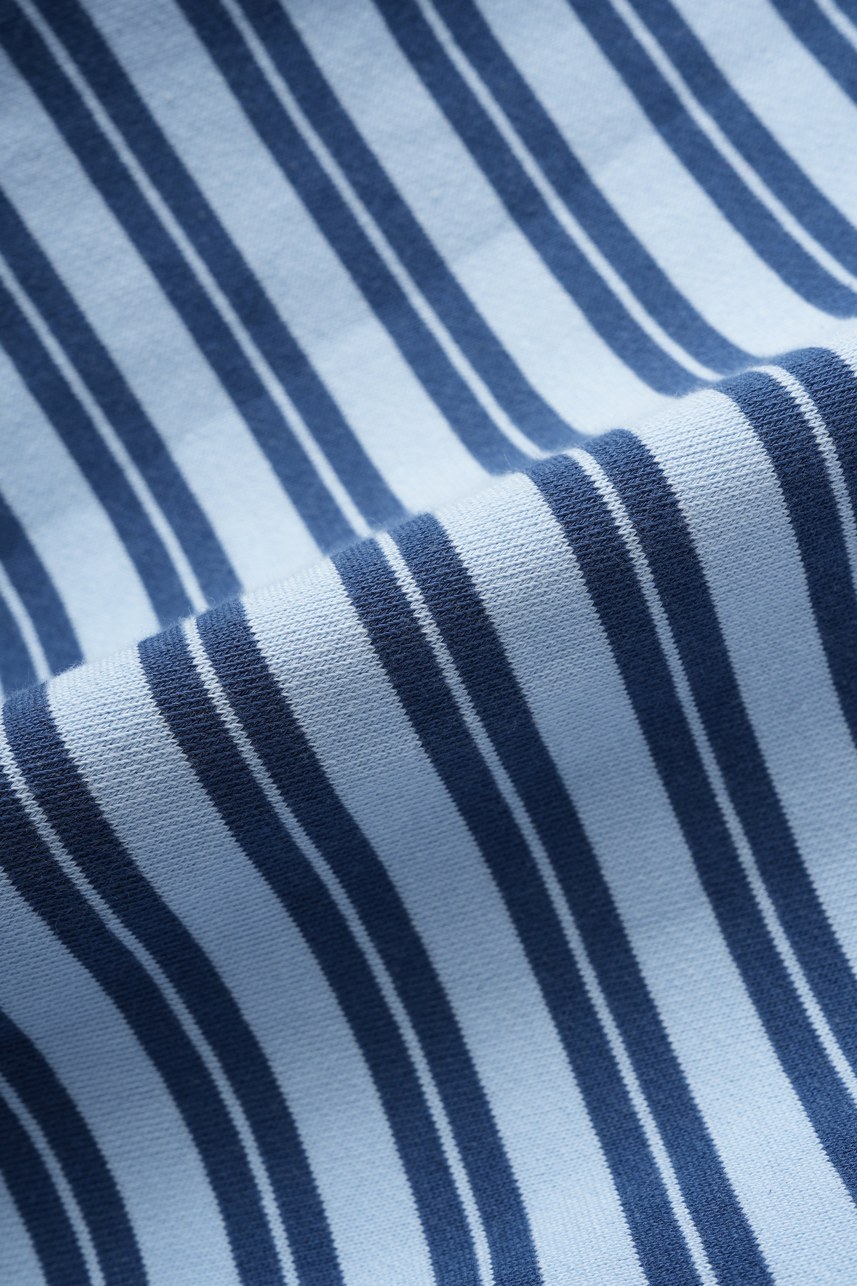 STRIPE LOGO SWEATSHIRT_SKYBLUE