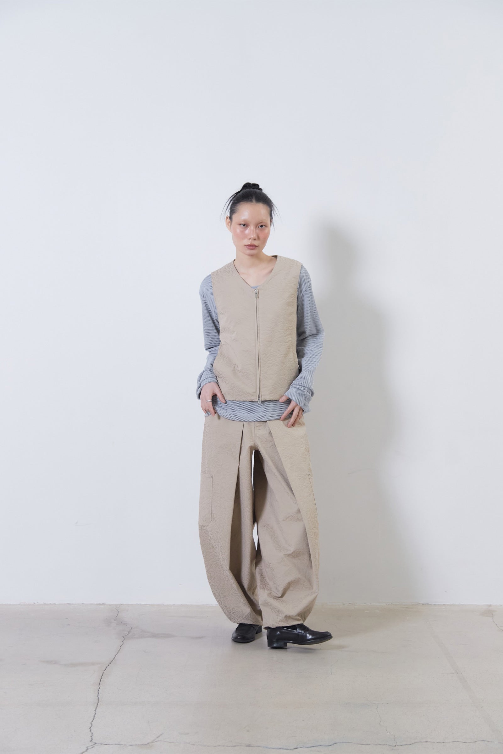 FLOWER JACQUARD BALLOON PANTS_BEIGE