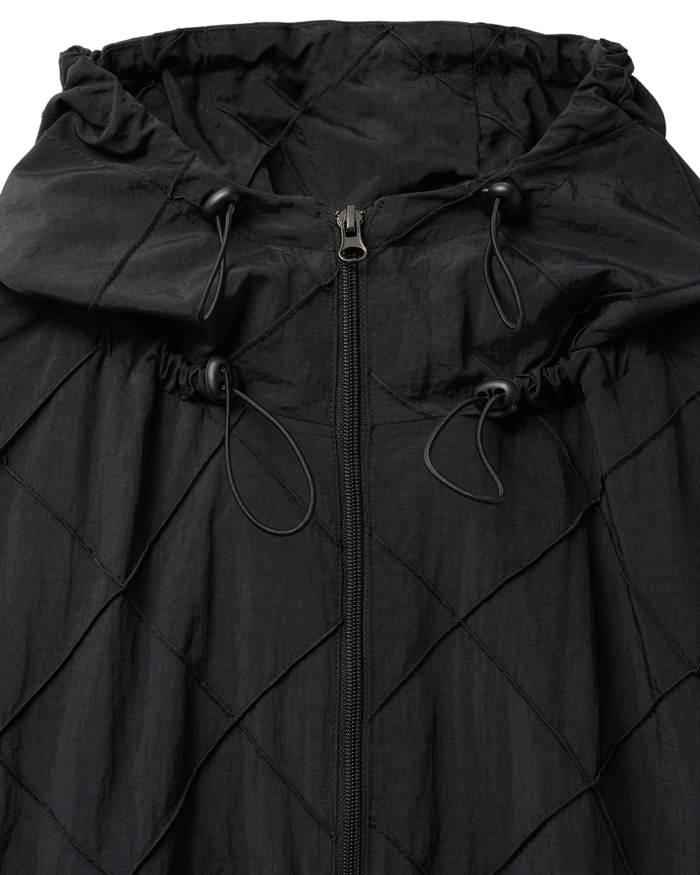 COUPE VENT EN NYLON À MOTIF LOSANGES_NOIR