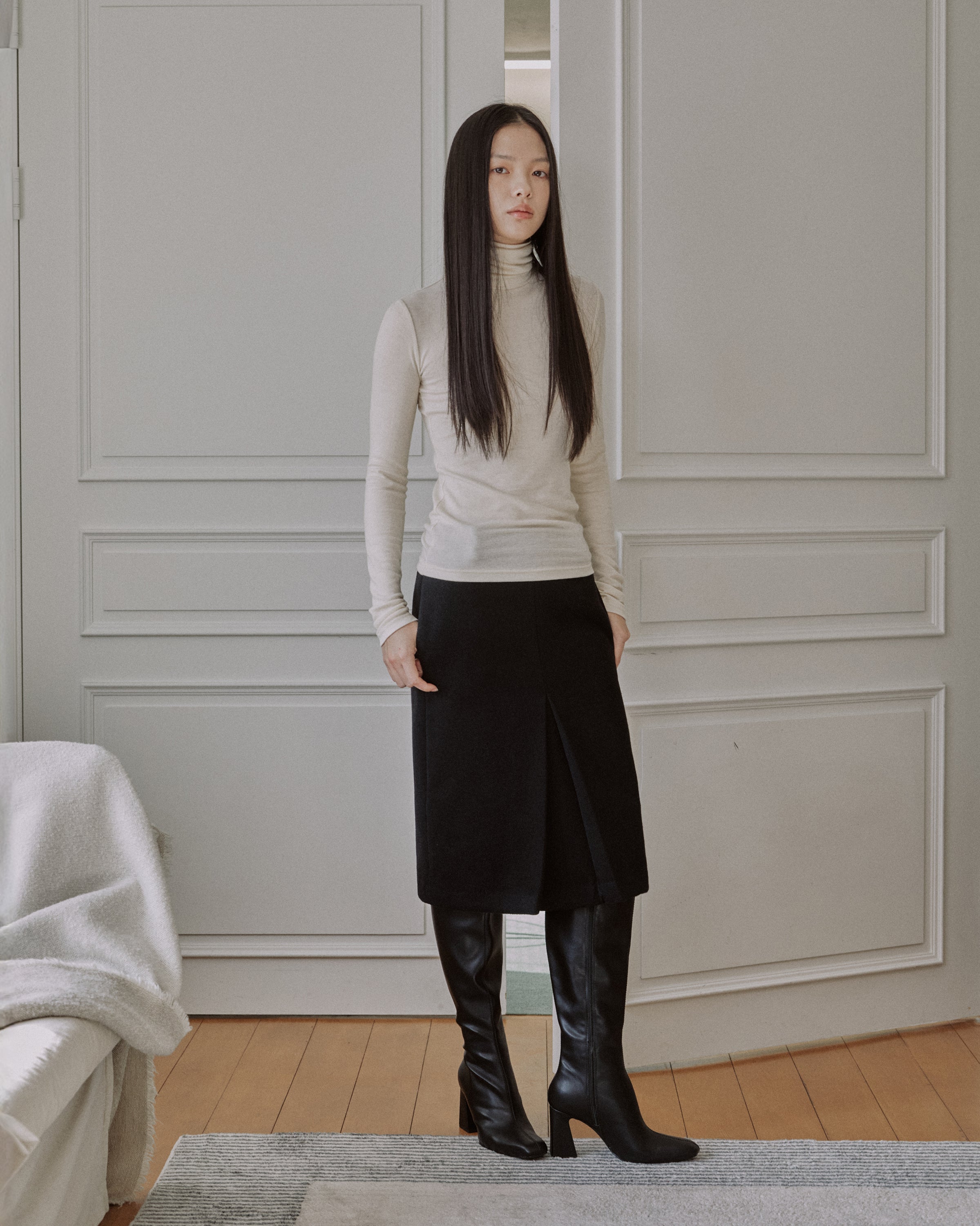 ESSENTIAL RIBBED WOOL TURTLENECK_IVORY