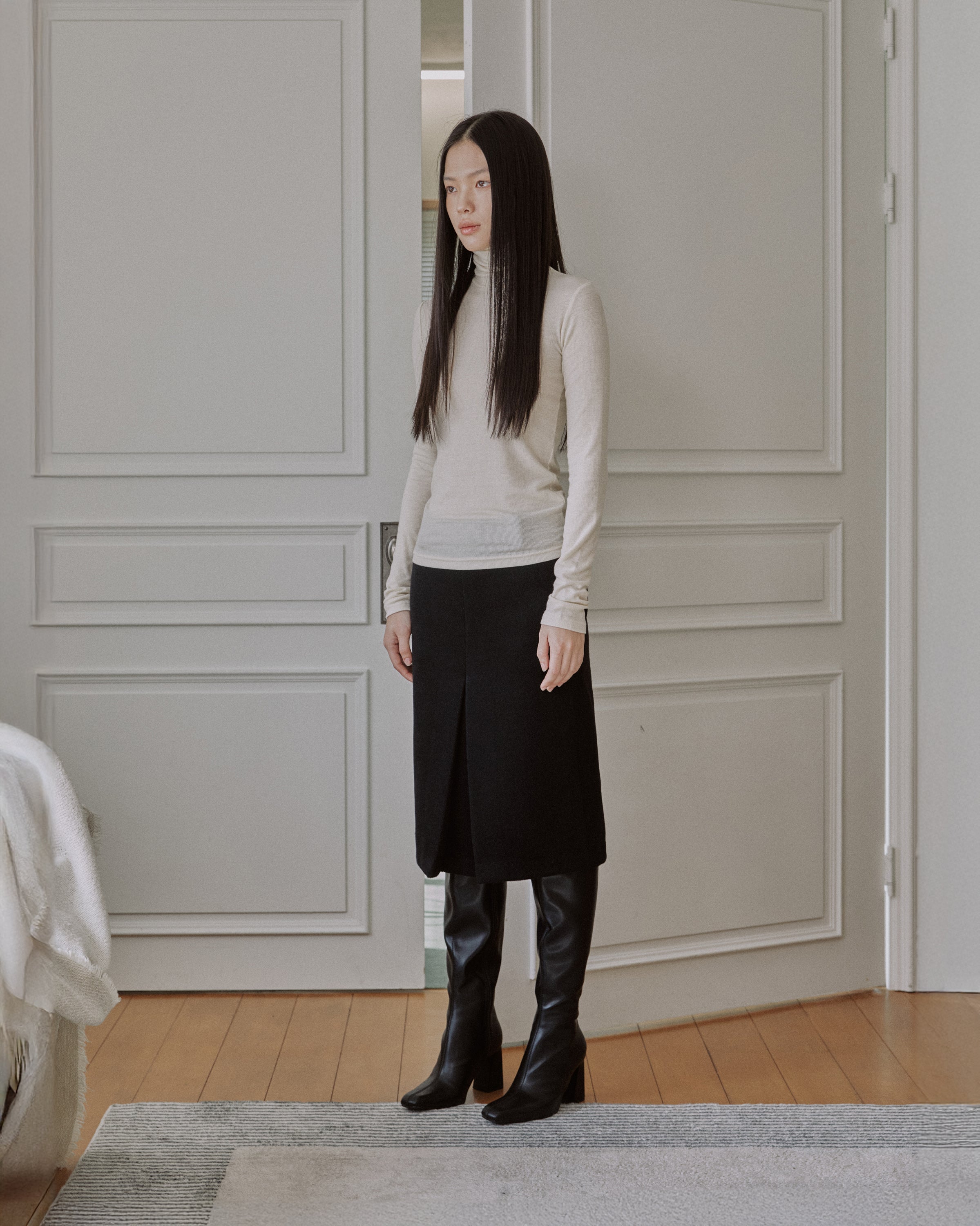 ESSENTIAL RIBBED WOOL TURTLENECK_IVORY