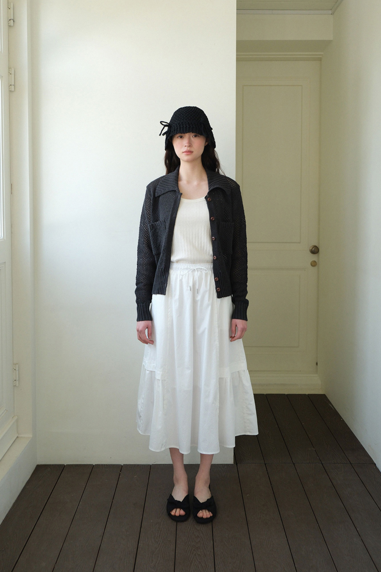 MOUI POCKET PUNCHING COLLAR CARDIGAN _CHARBON