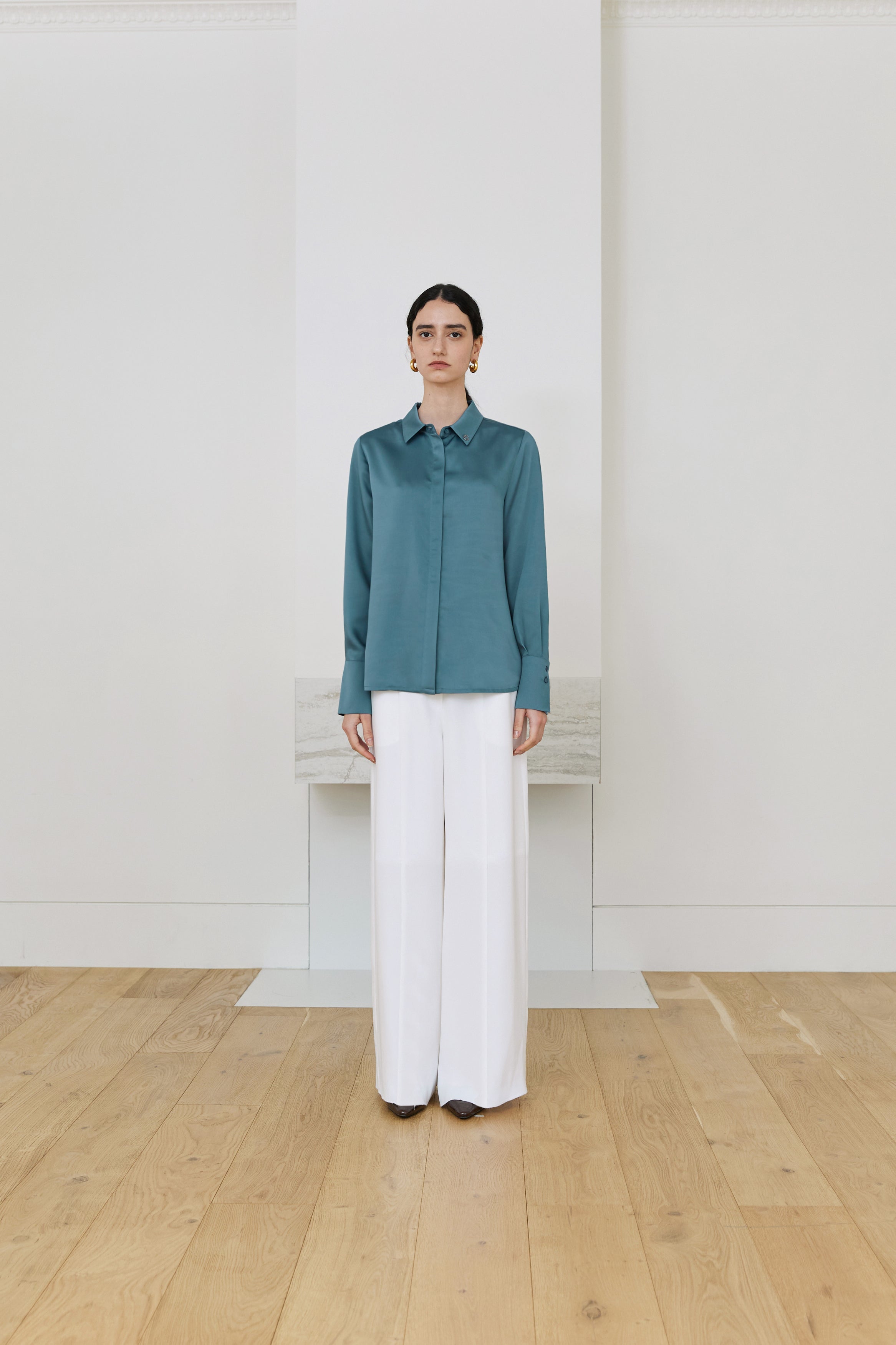 BLOUSE FLUIDE EN SATIN_BLEU