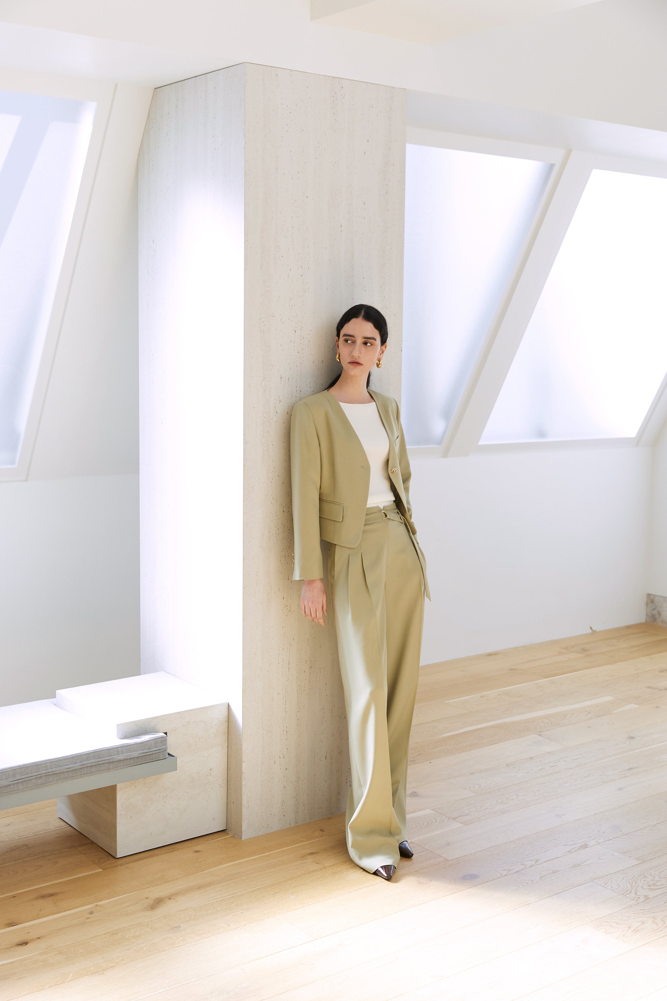 25SS SIERRA COLLARLESS JACKET_KAKI