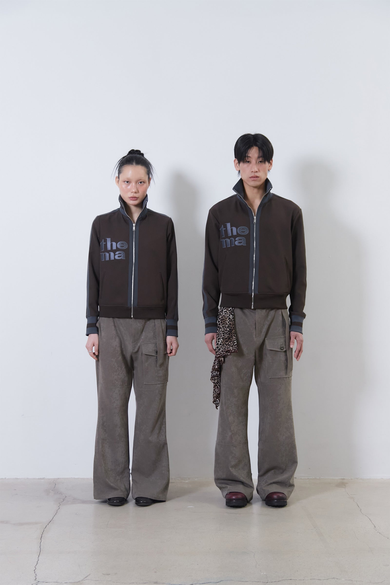 GILET BRODÉ THEMA EN JERSEY MÉLANGÉ_MARRON FONCÉ