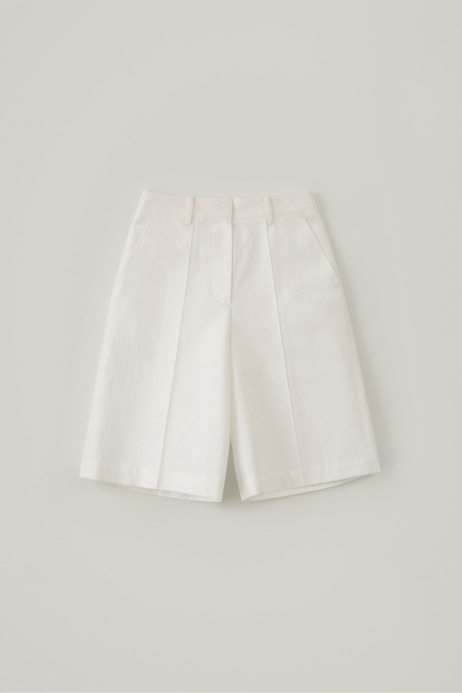 BERMUDA EN LIN_BLANC