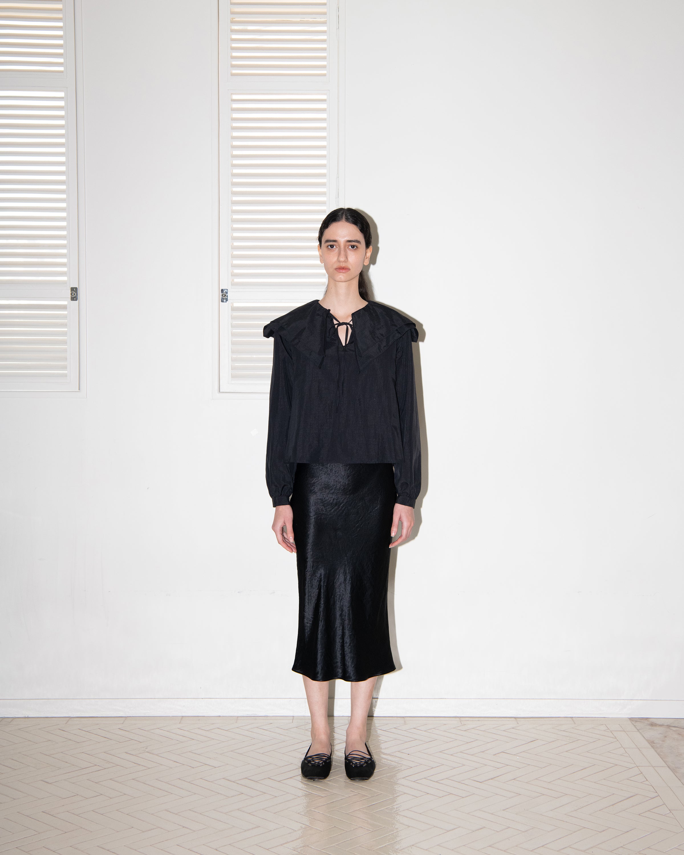 DOUBLE BIG COLLAR SAILOR BLOUSE_BLACK