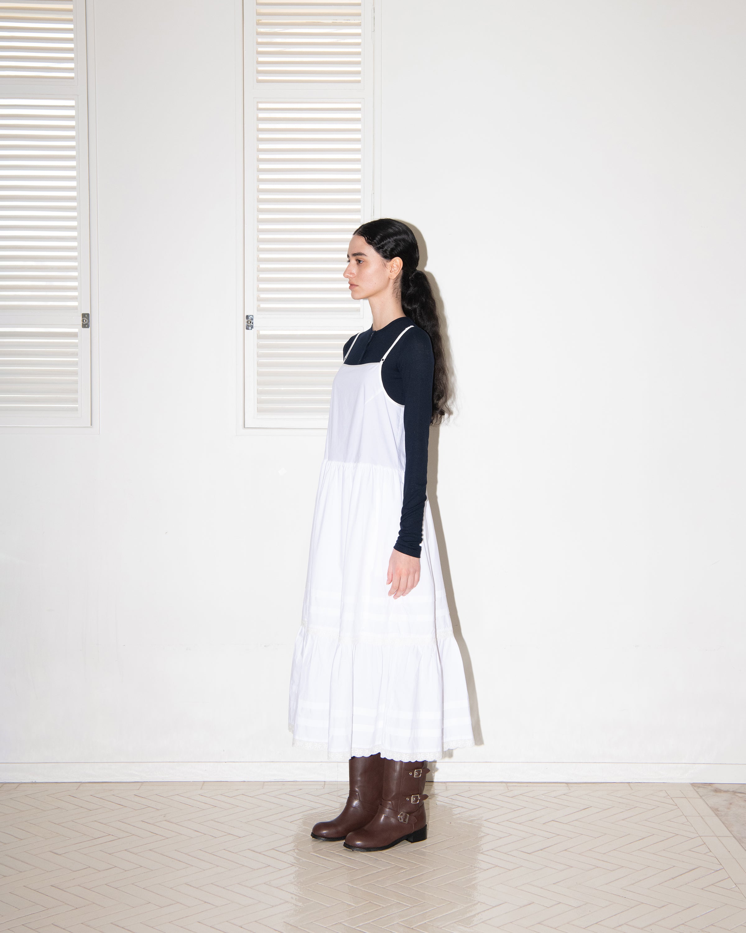 BACK OPEN LACE SHIRRING DRESS_WHITE