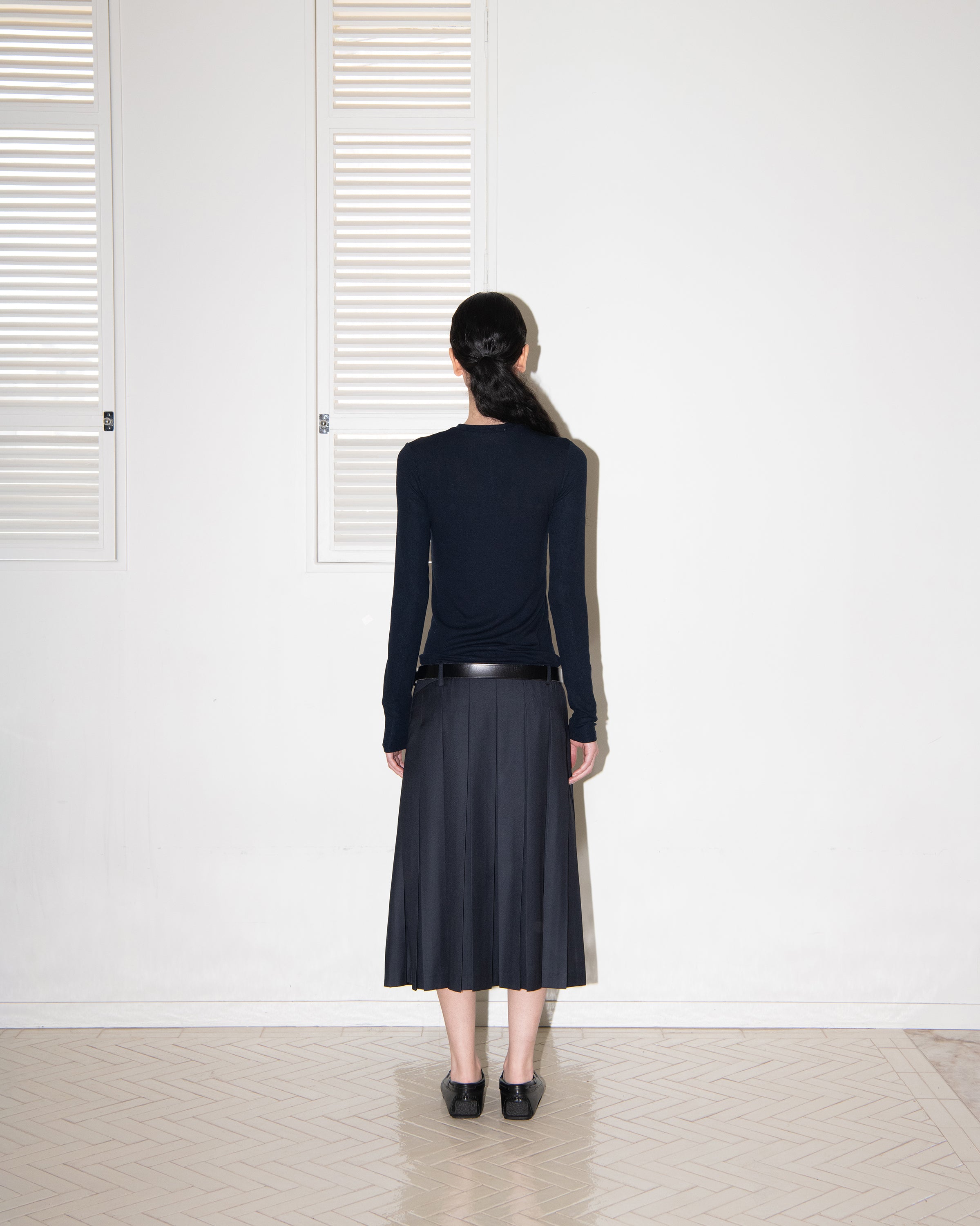 HENRY NECK LONG SLEEVE T-SHIRT_DARK NAVY