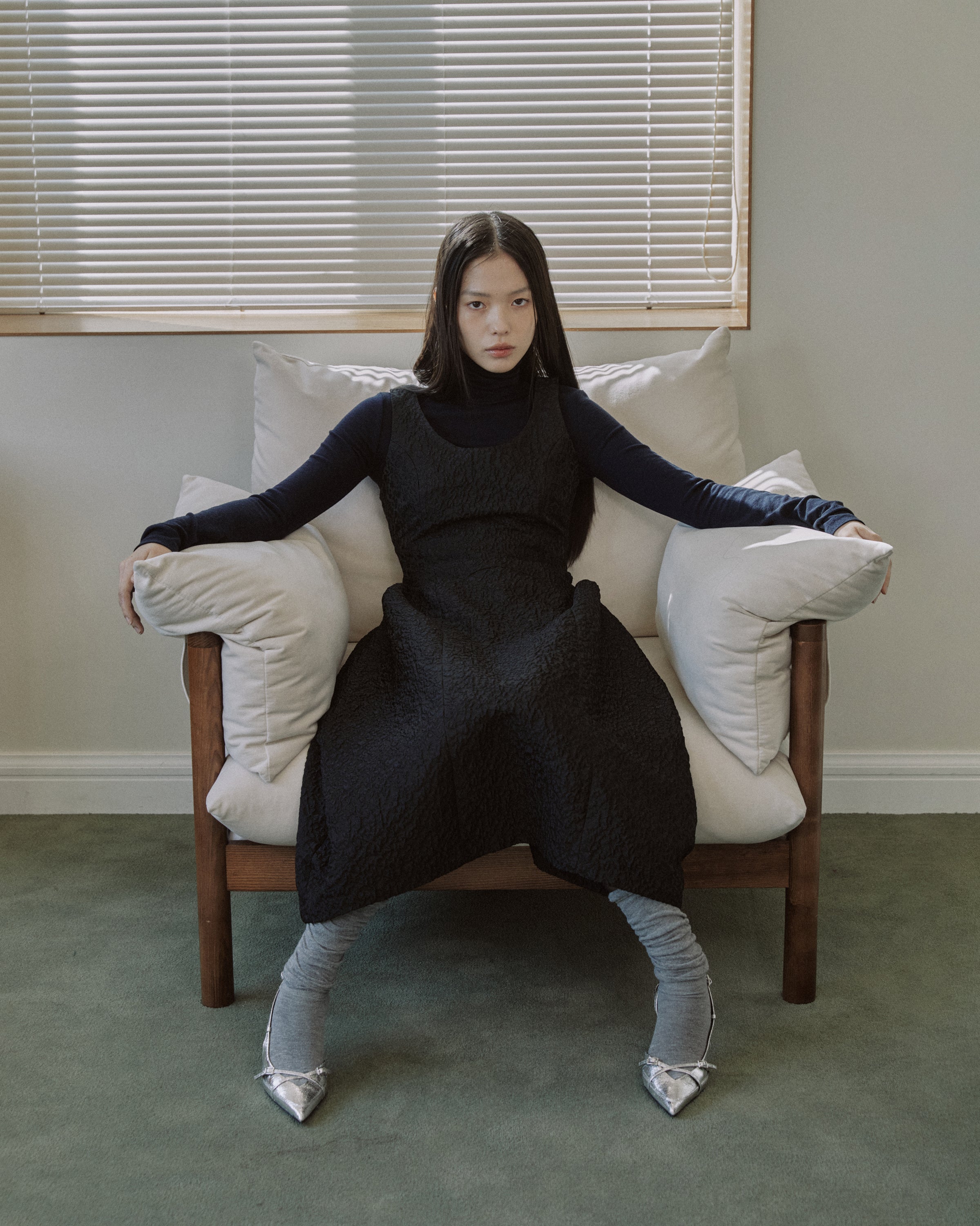 BACK BANDING JACQUARD DRESS_BLACK