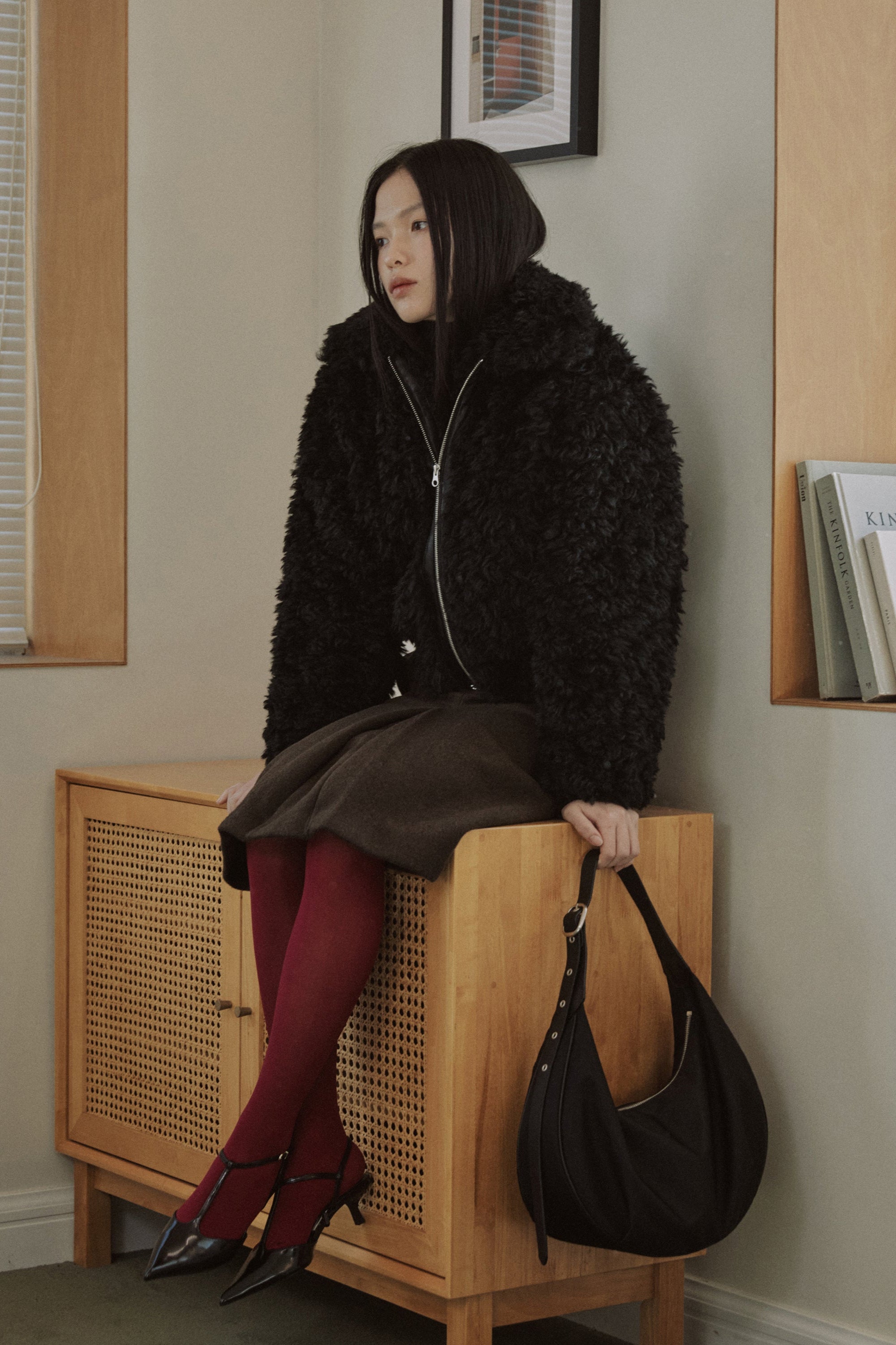 CROPPED ZIP-UP FUR JACKET_BLACK
