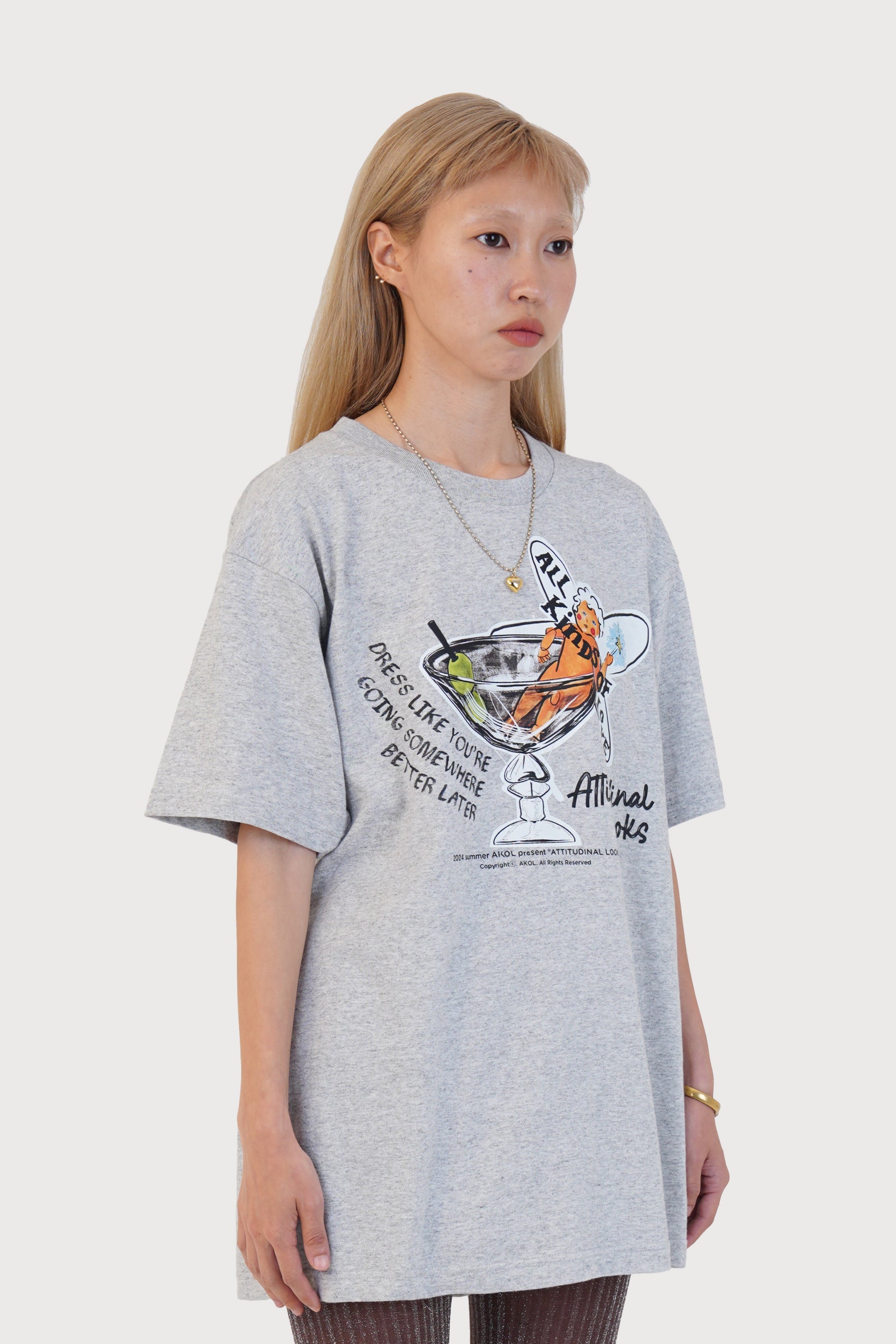 OVERSIZED ATTITUDINAL LOOKS GRAPHIC TEE_GREY