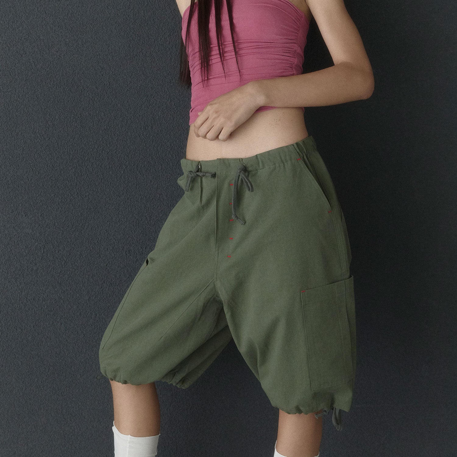 LOW WAIST CARGO SHORTS_KAKI