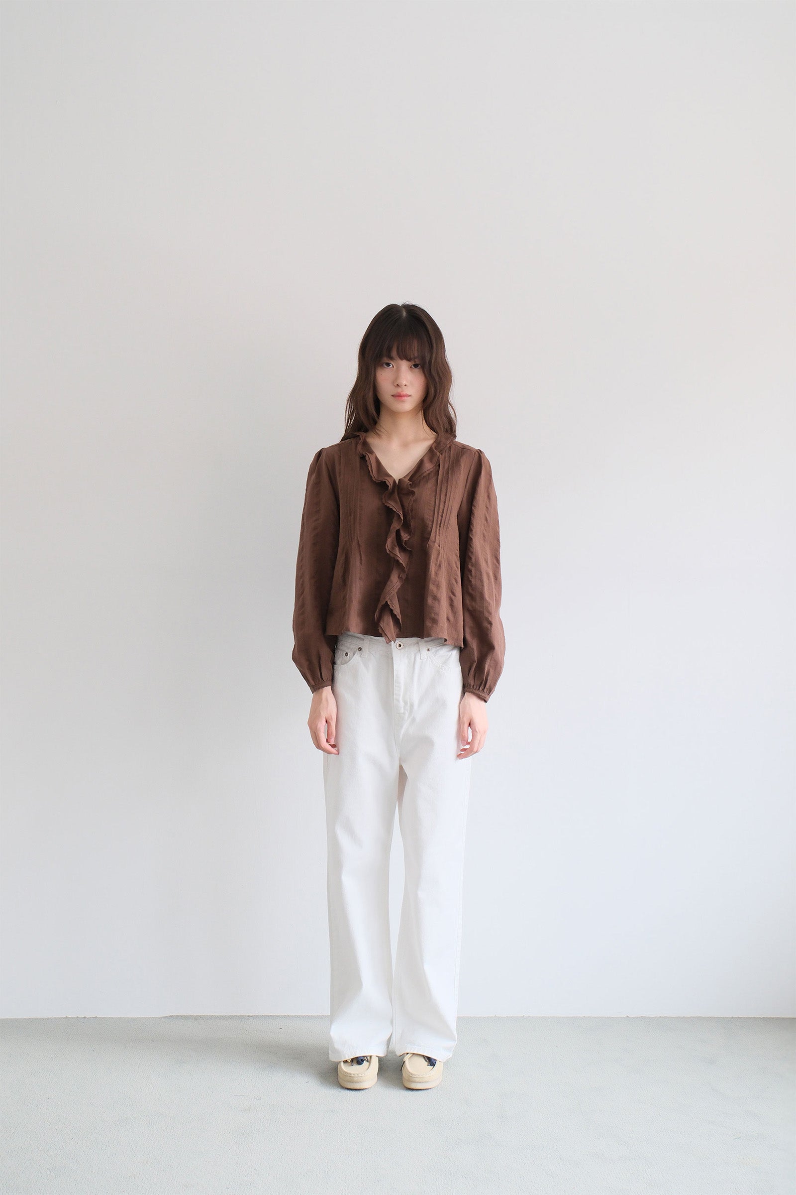 RUFFLE LACE BLOUSE_BROWN