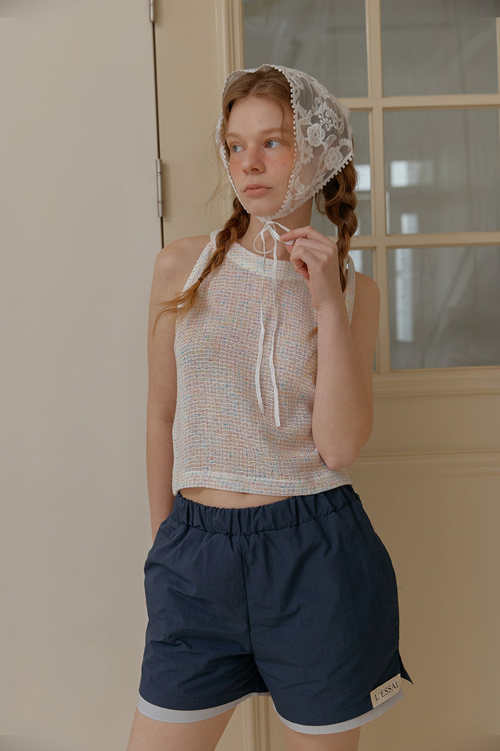 HALTER TWEED SLEEVELES_BLANC