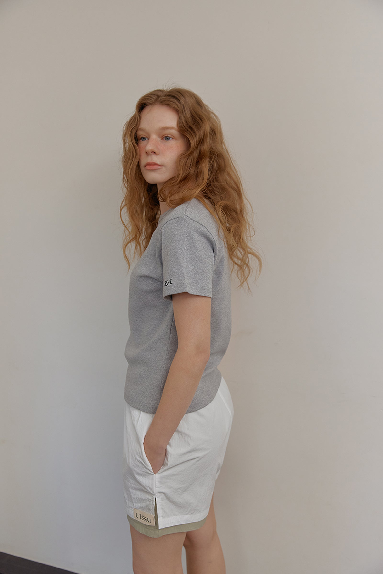 COLOR POINTED BANDING SHORTS_BLANC