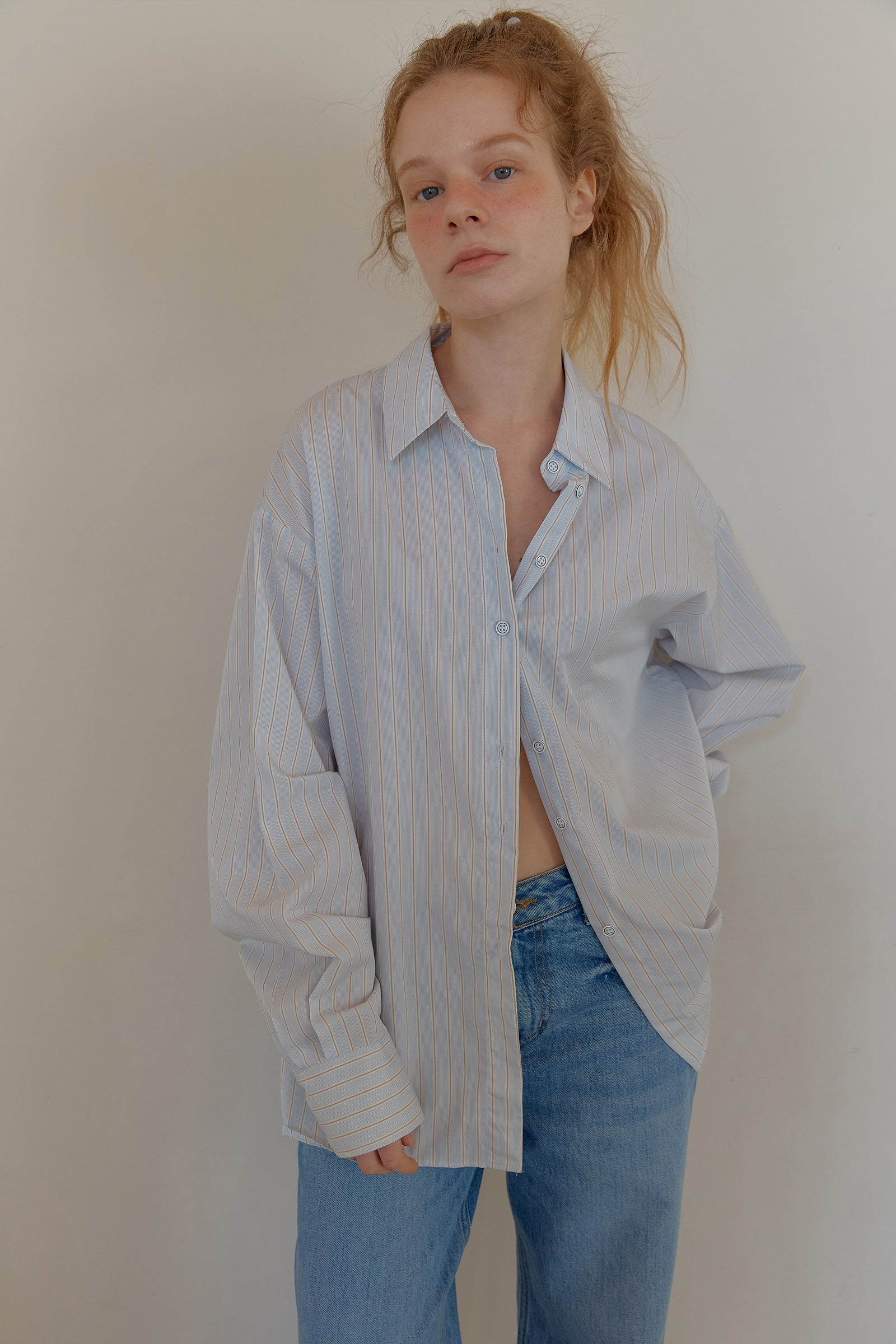 BUTTON POINTED STRIP SHIRT_BLUE
