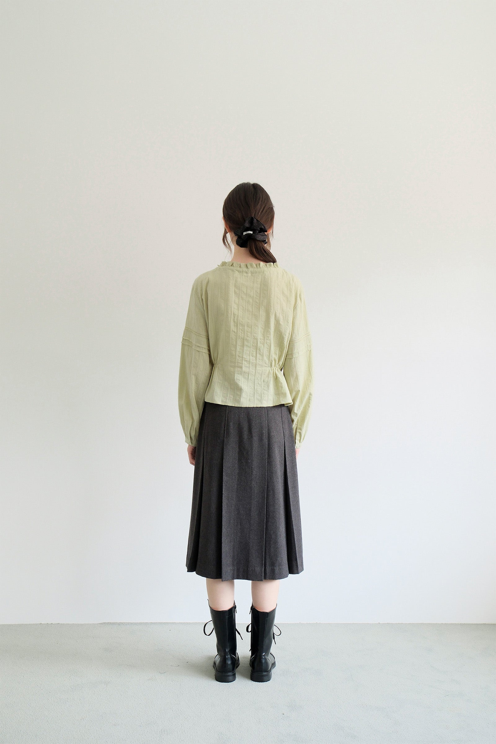 SALTY LACE BLOUSE_OLIVE