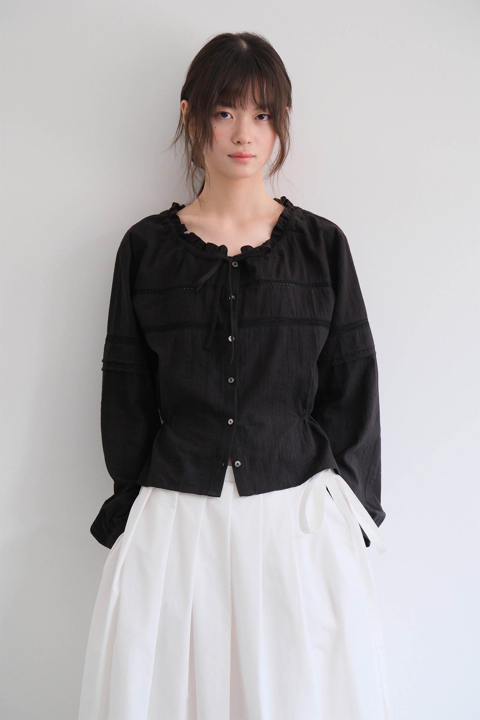 SALTY LACE BLOUSE_BLACK