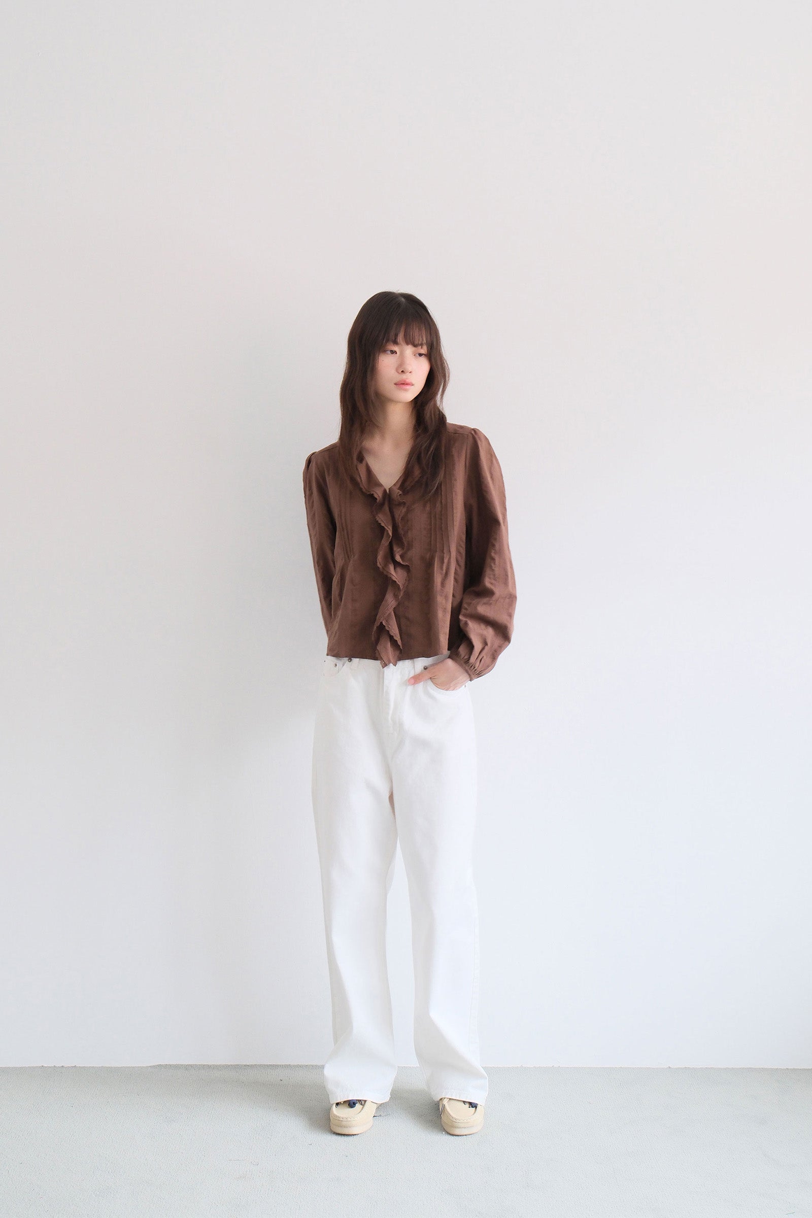 RUFFLE LACE BLOUSE_BROWN