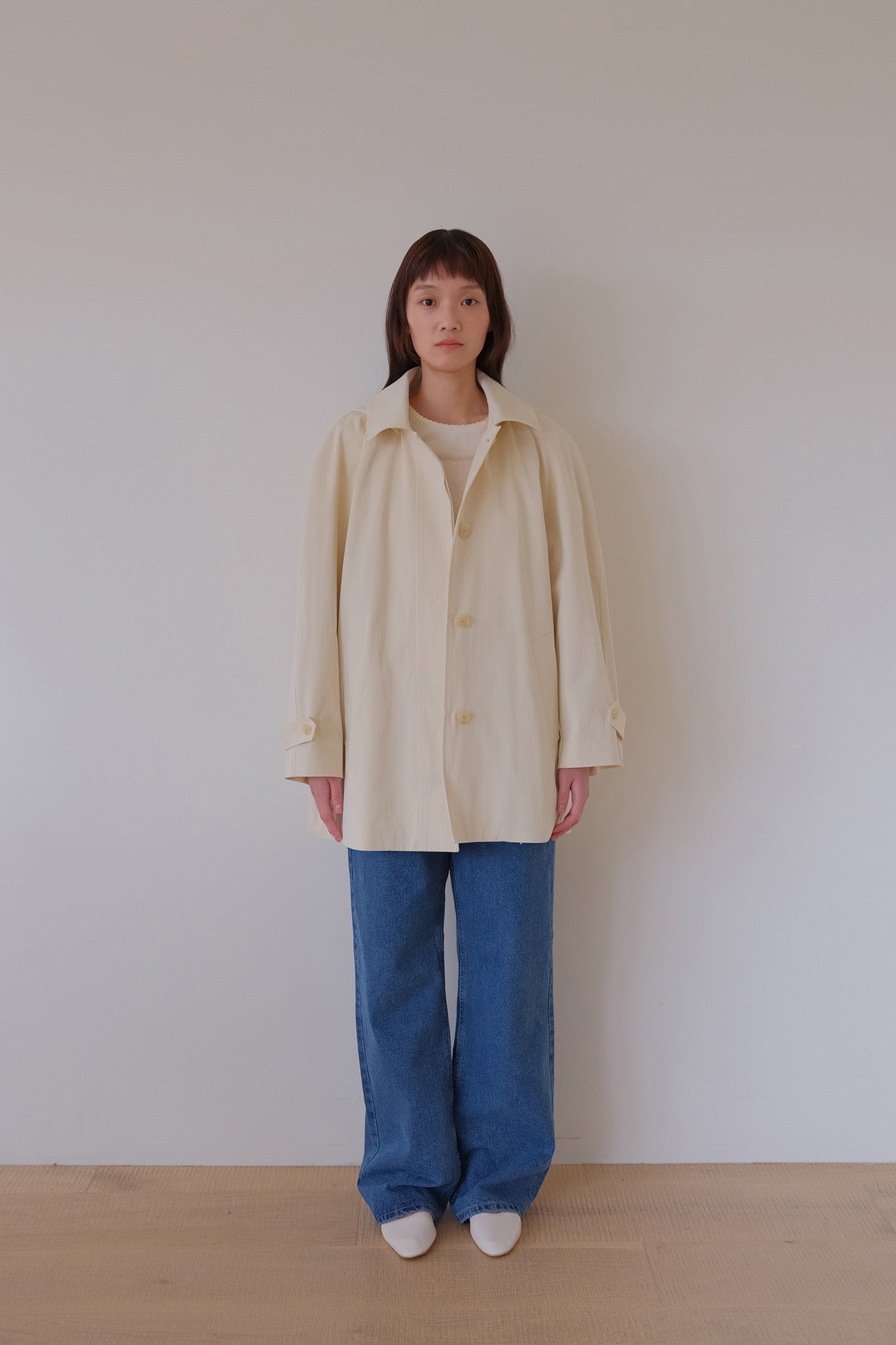 MOUI HOODED HALF TRENCH COAT _BEIGE CRÈME