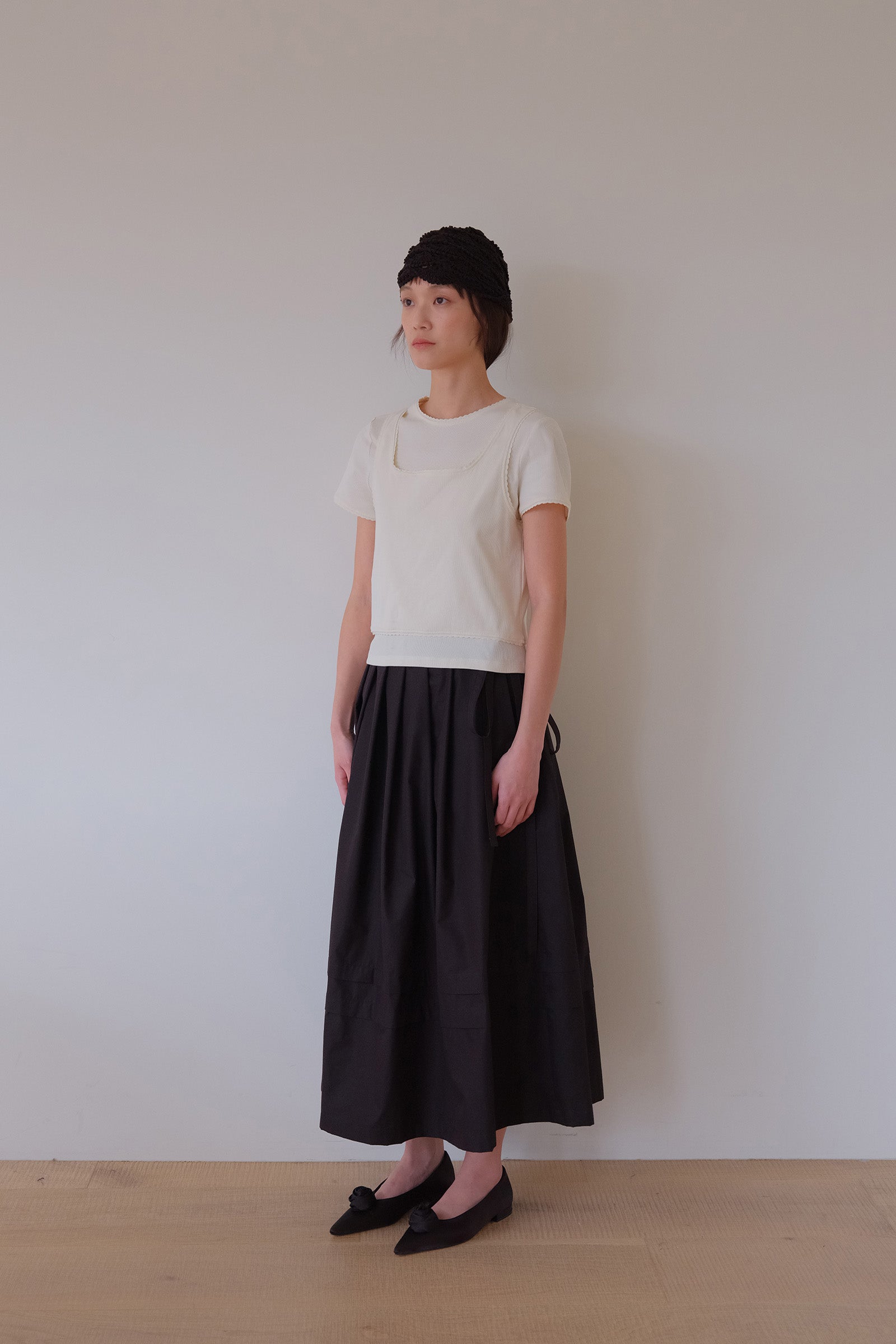 MOUI RIBBON PLEATS SKIRT _NOIR
