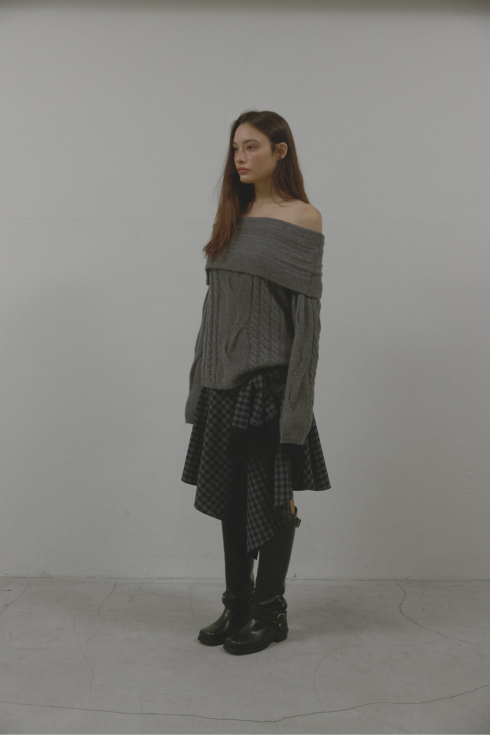 ALPACA TWIST OFF SHOULDER KNIT_GREY