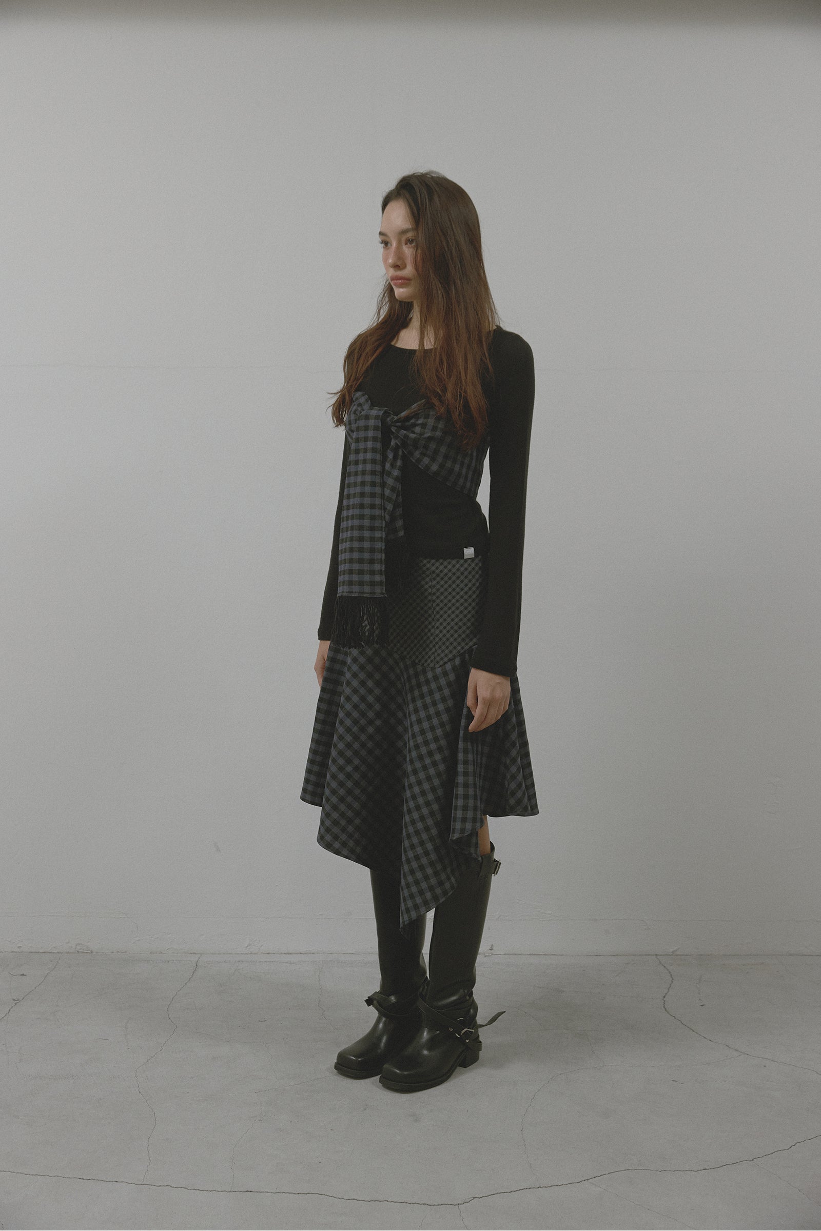 CHECK UNBALANCE HOOL SKIRT_NAVY