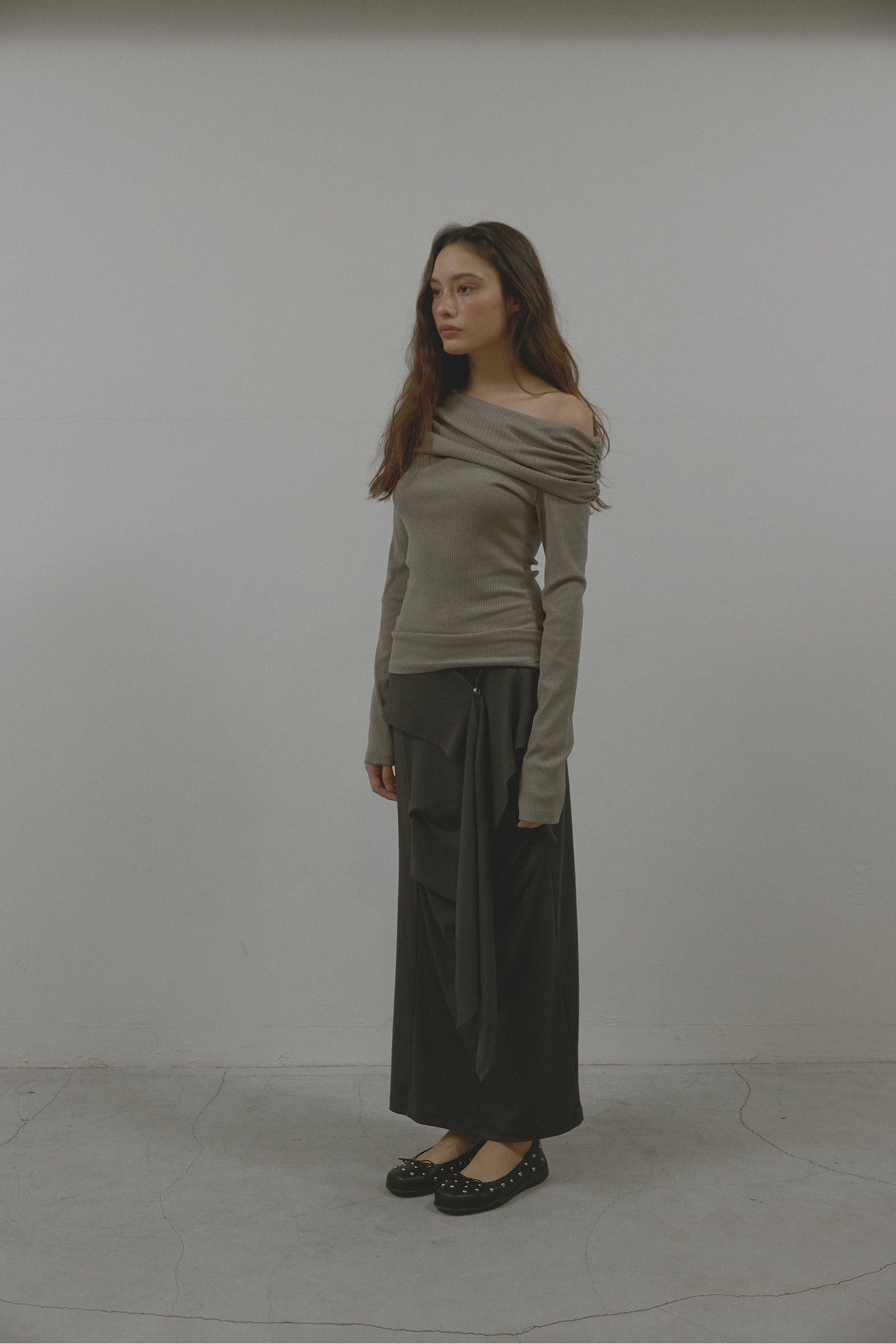 GRACE SHIRRING T_BEIGE GREY