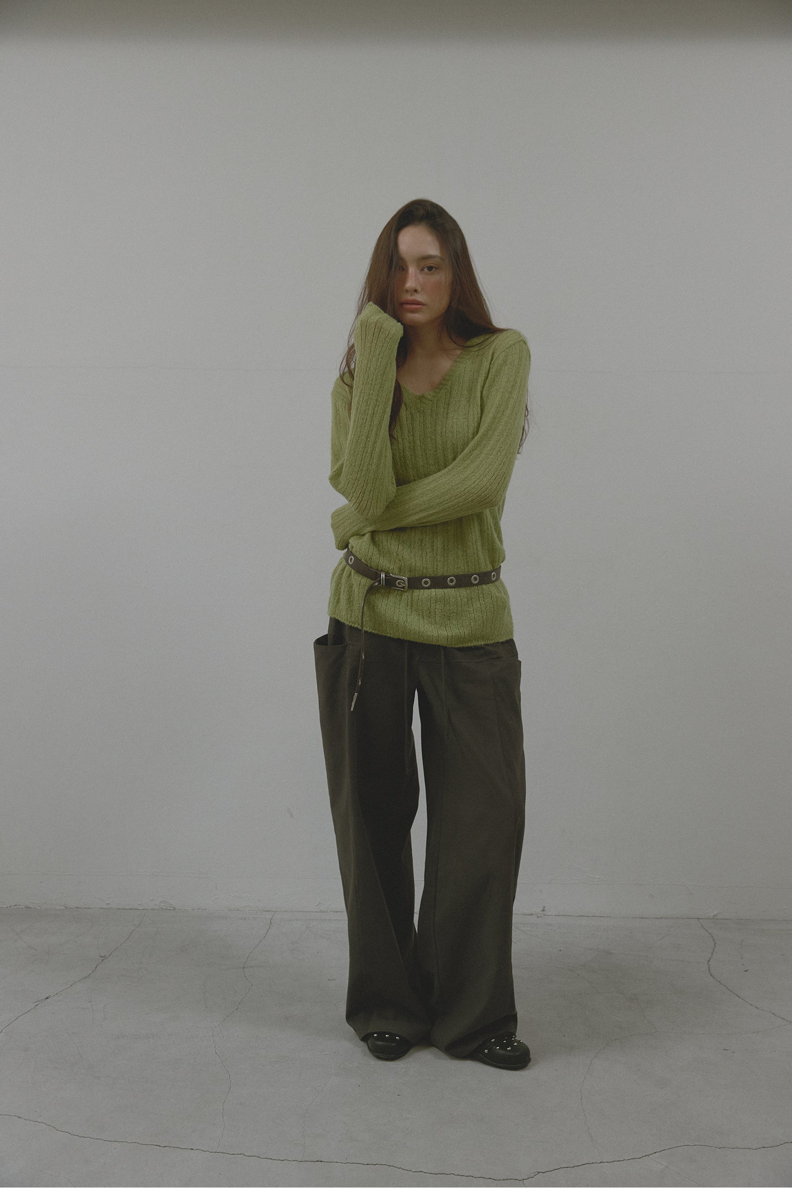 V-NECK GOLGI KNIT_OLIVE