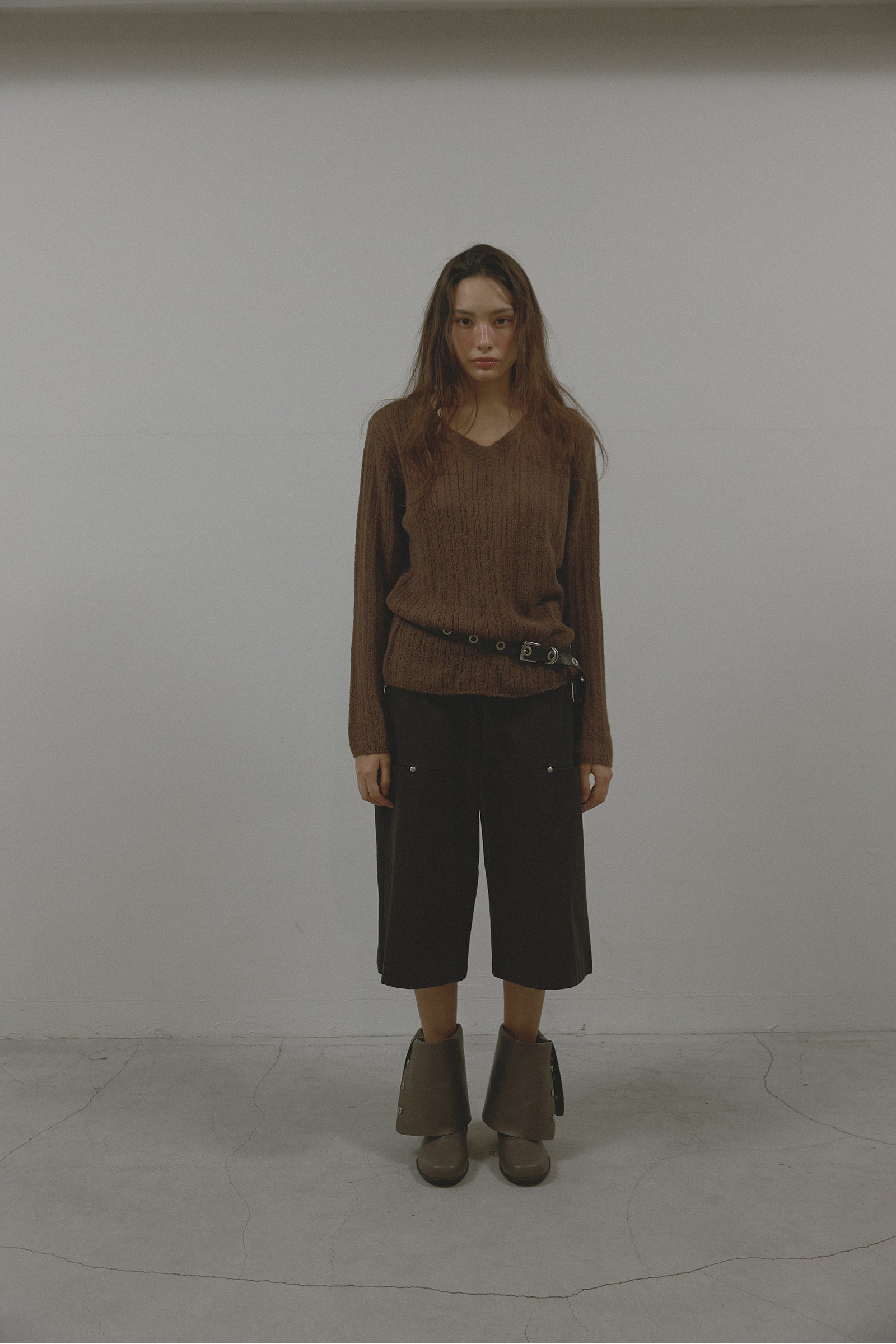 V-NECK GOLGI KNIT_BROWN