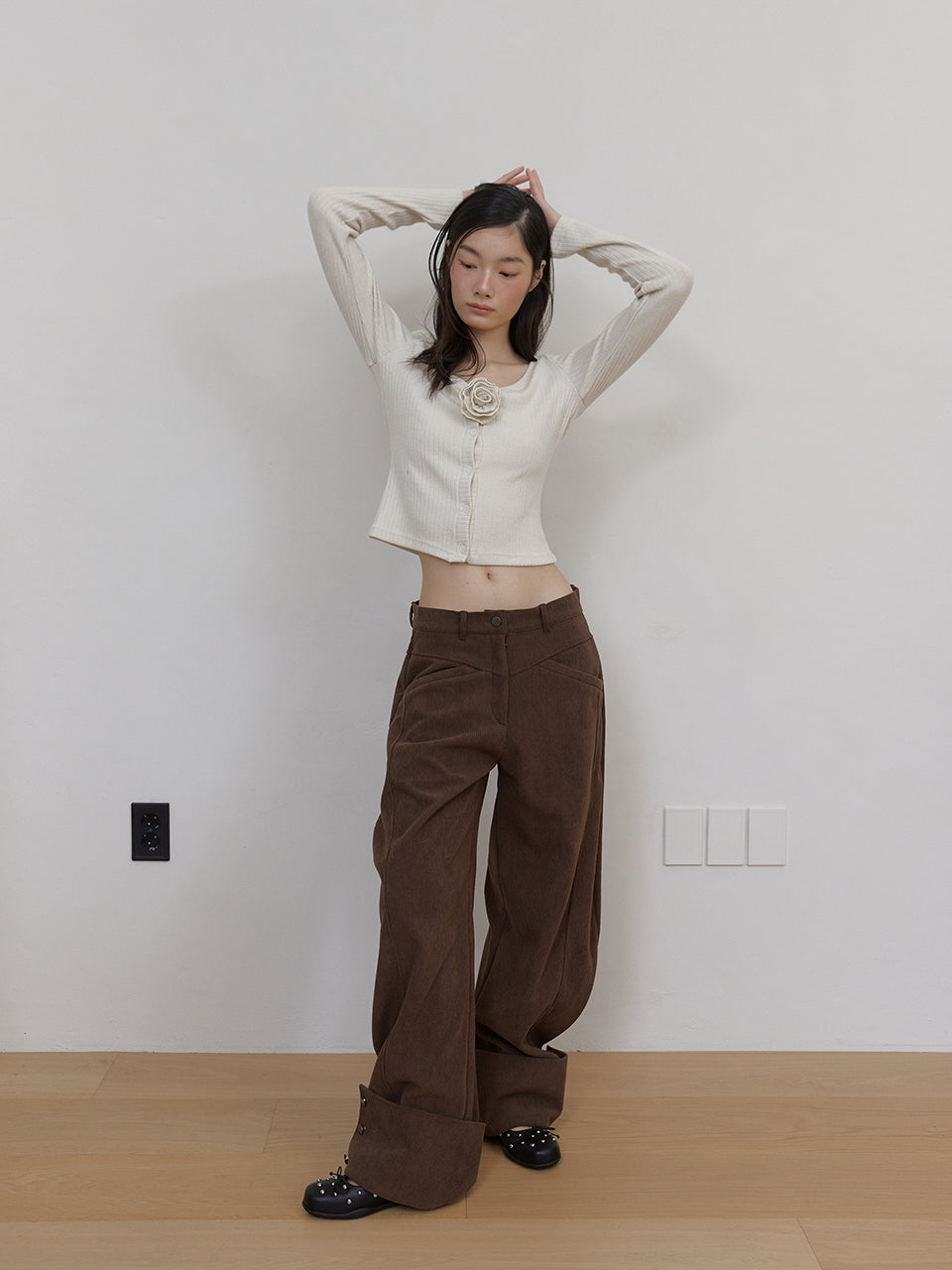 FLOWER SPANGLE CARDIGAN_CREAM