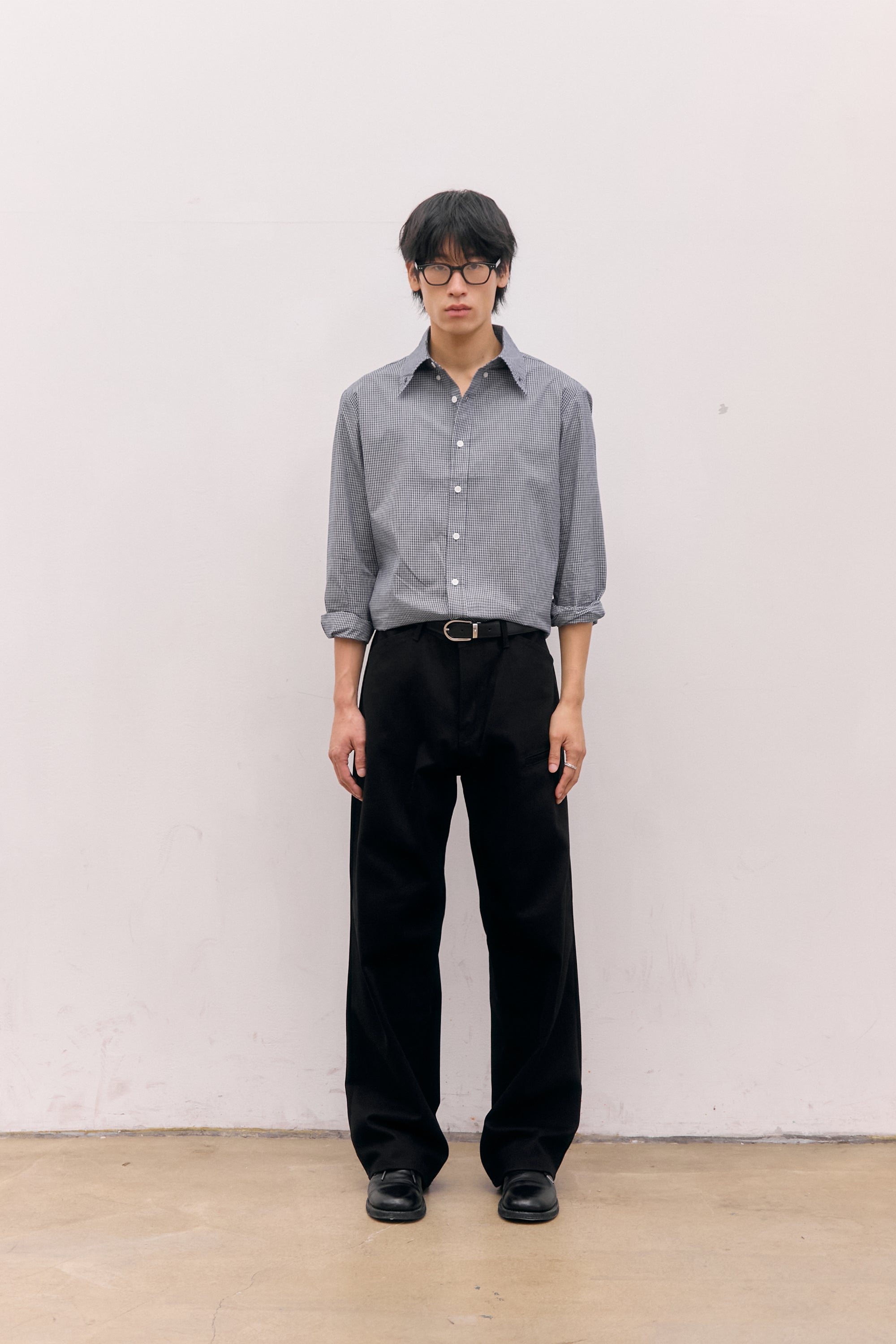CHEMISE À CARREAUX À MANCHES RETROUSSÉES_NOIR