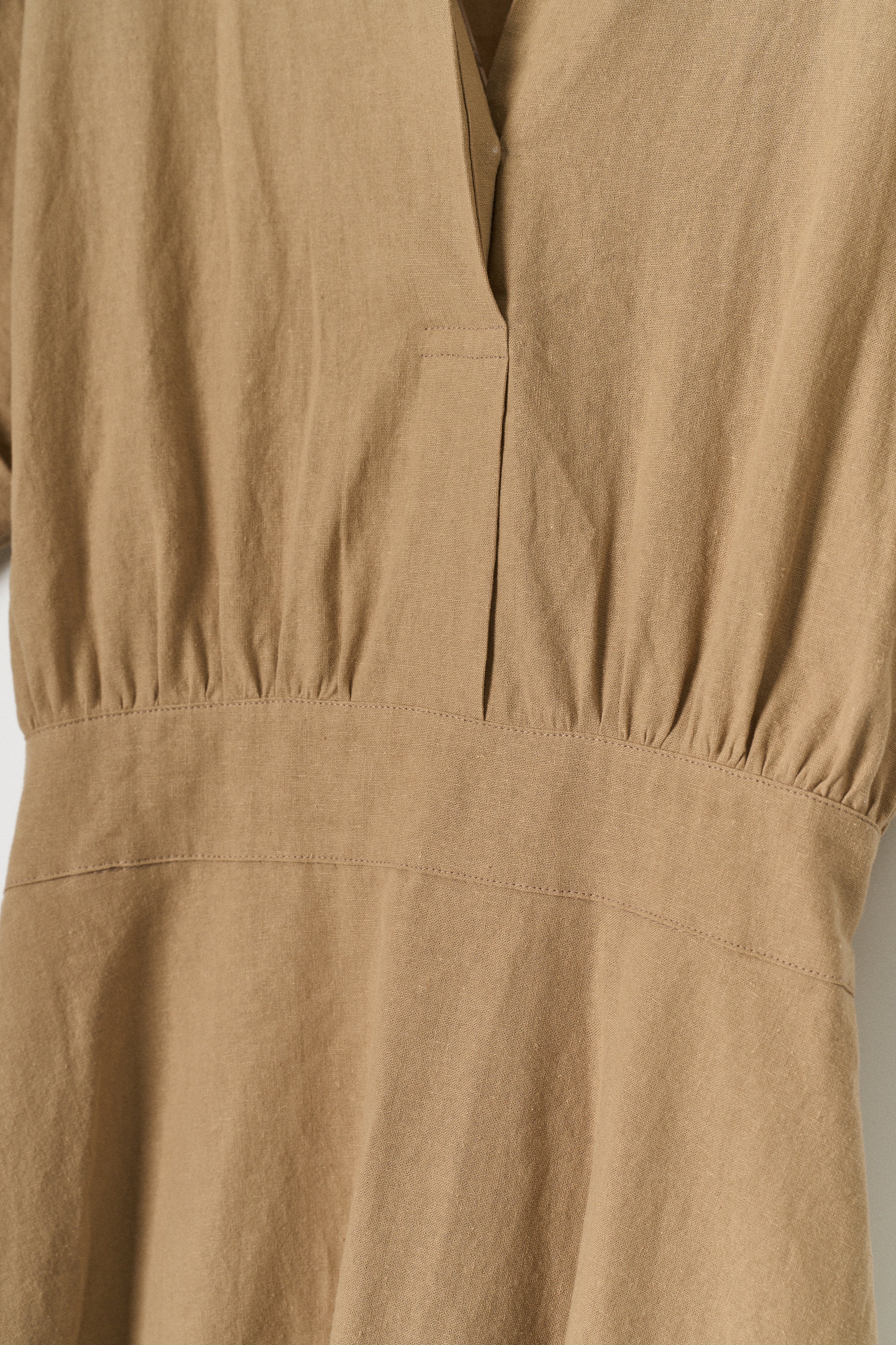 FINE O' KIND, ROBE EN LIN DE MARE_BEIGE