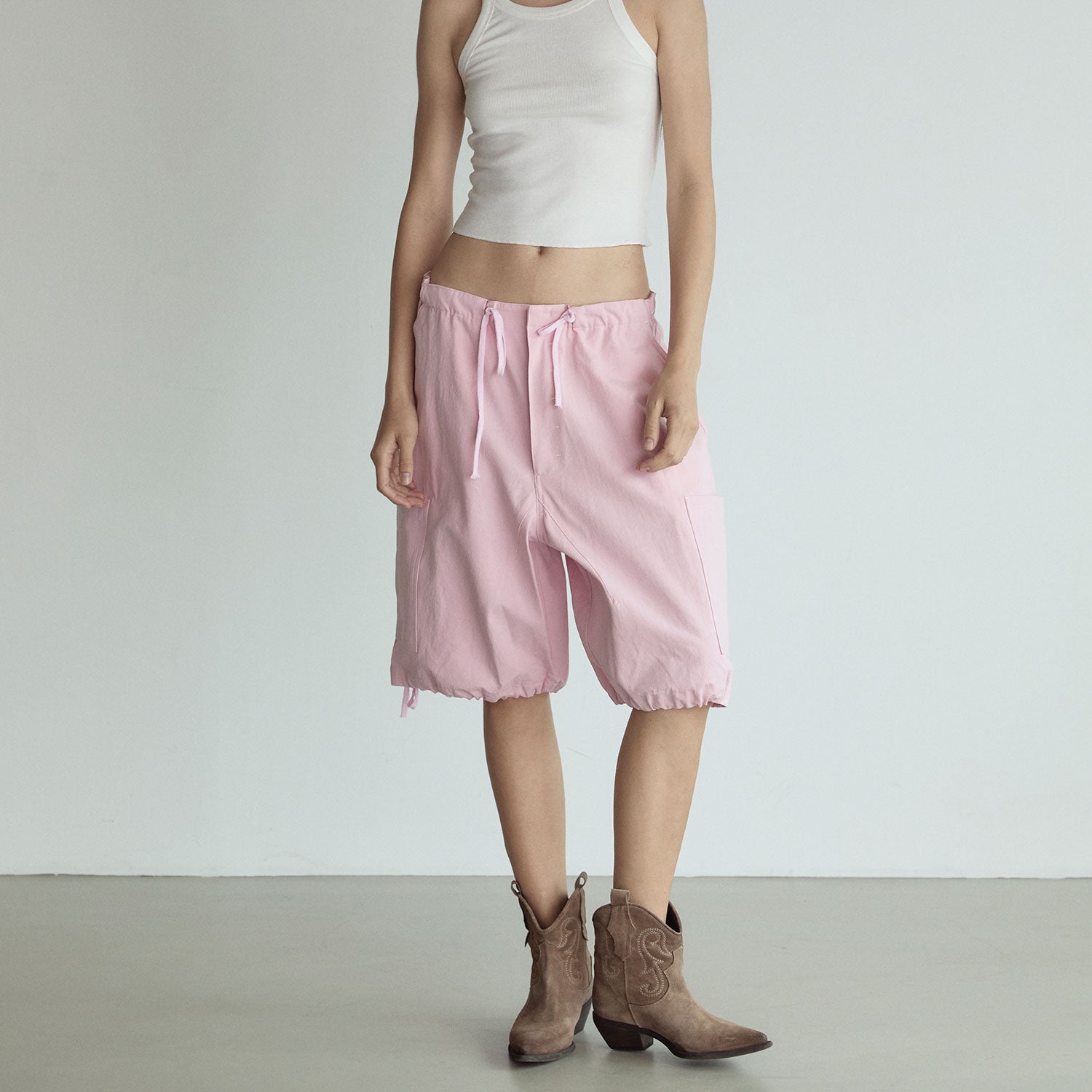 LOW WAIST CARGO SHORTS_PINK