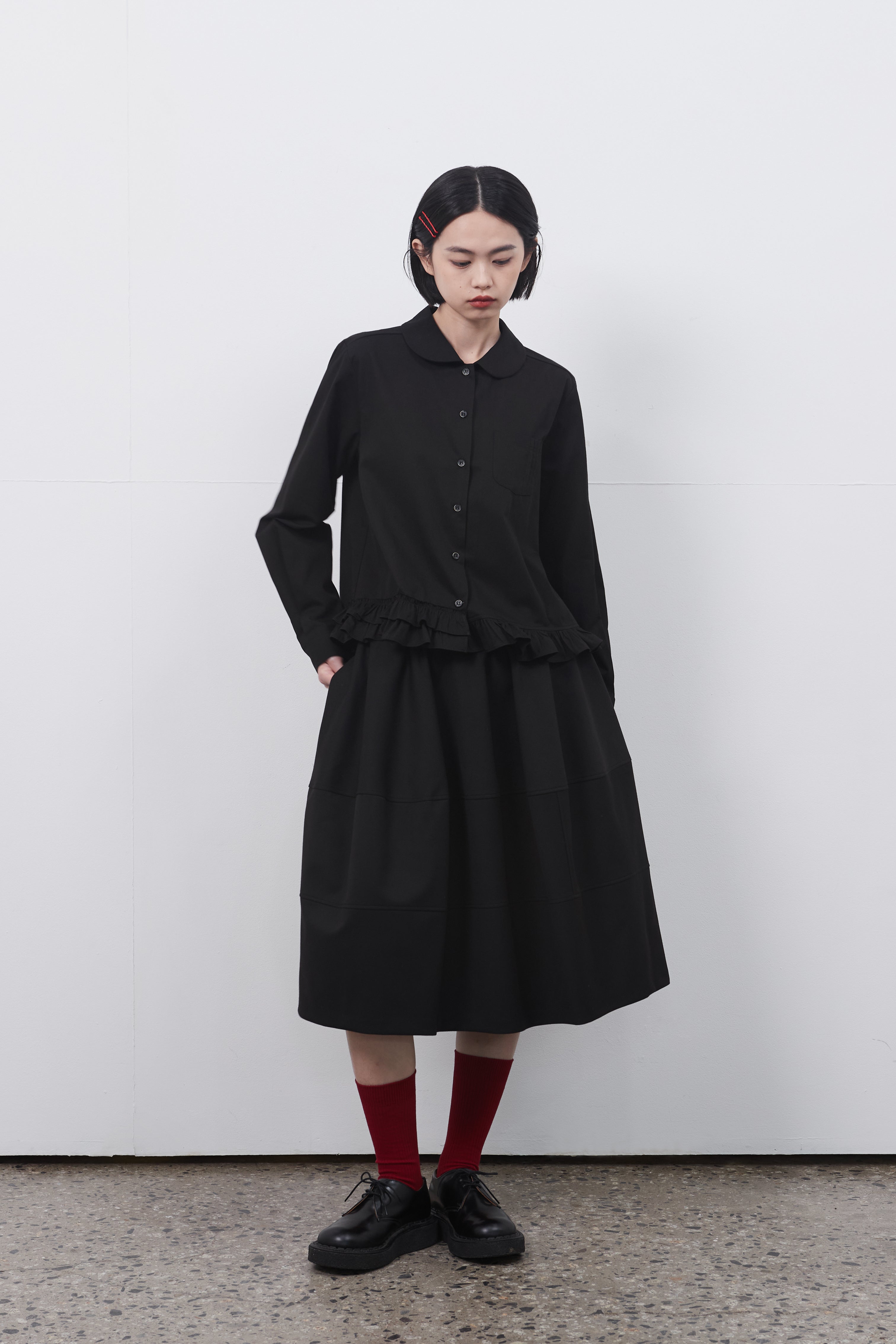  FRILL POCKET BLOUSE_NOIR